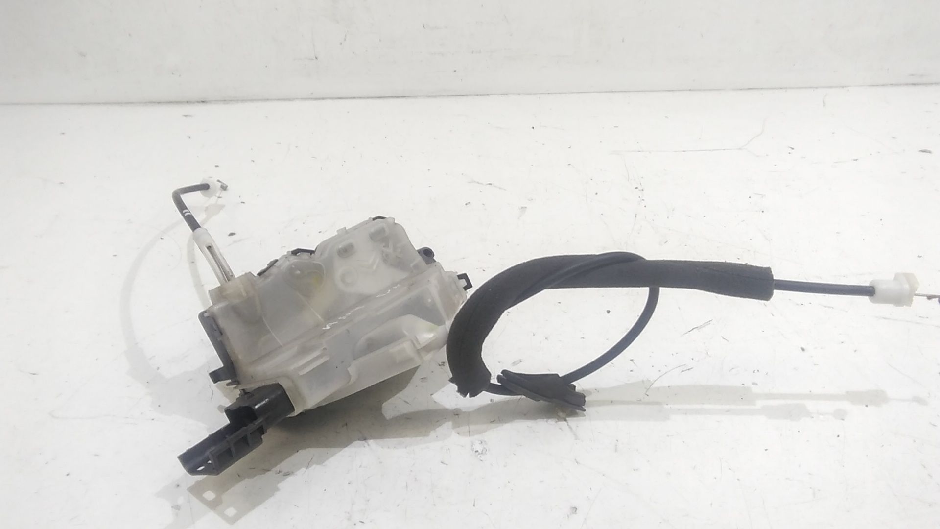 Serratura Anteriore Destra PEUGEOT 3008 Serie (09>16)