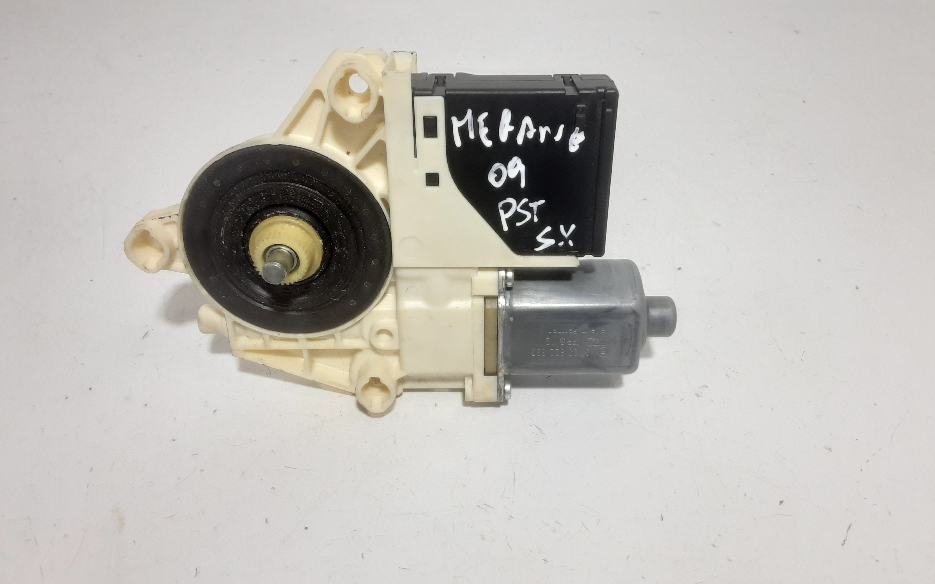 Motorino Alzavetro posteriore Sinistro RENAULT Megane Serie (08>15)