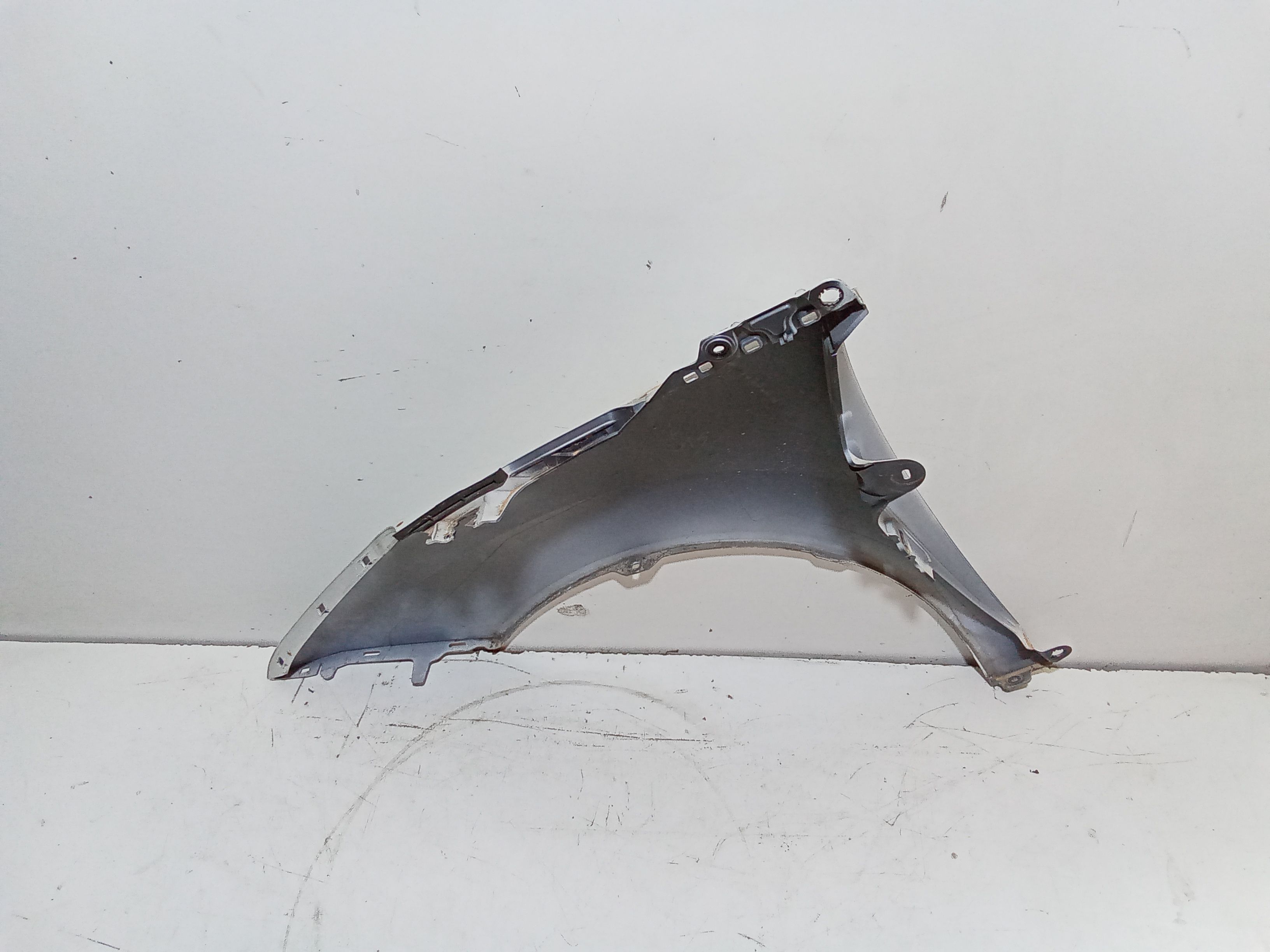 Parafango Anteriore Destro PEUGEOT 3008 Serie (09>16)