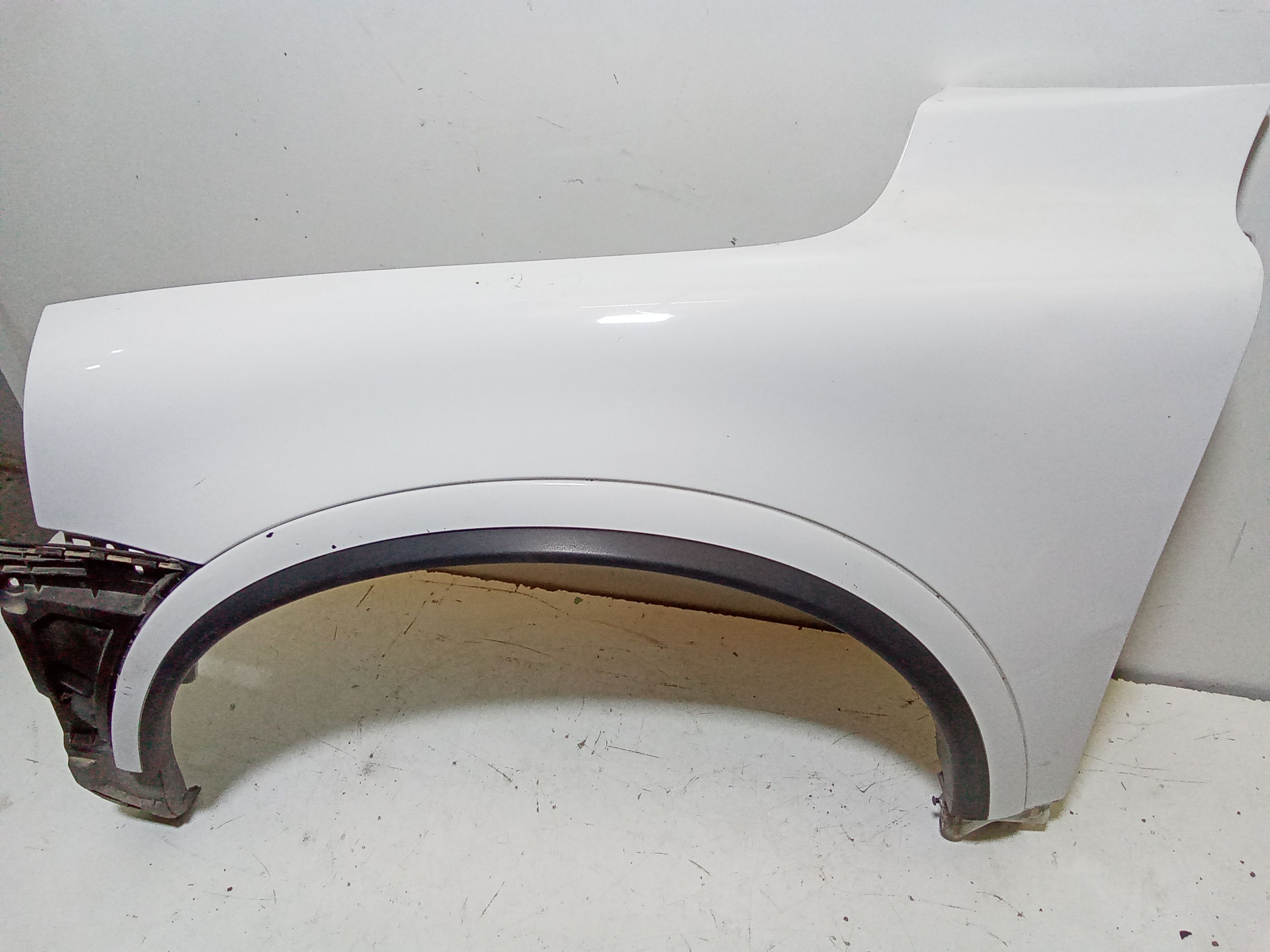 Parafango Anteriore Sinistro VOLVO XC90 1 Serie