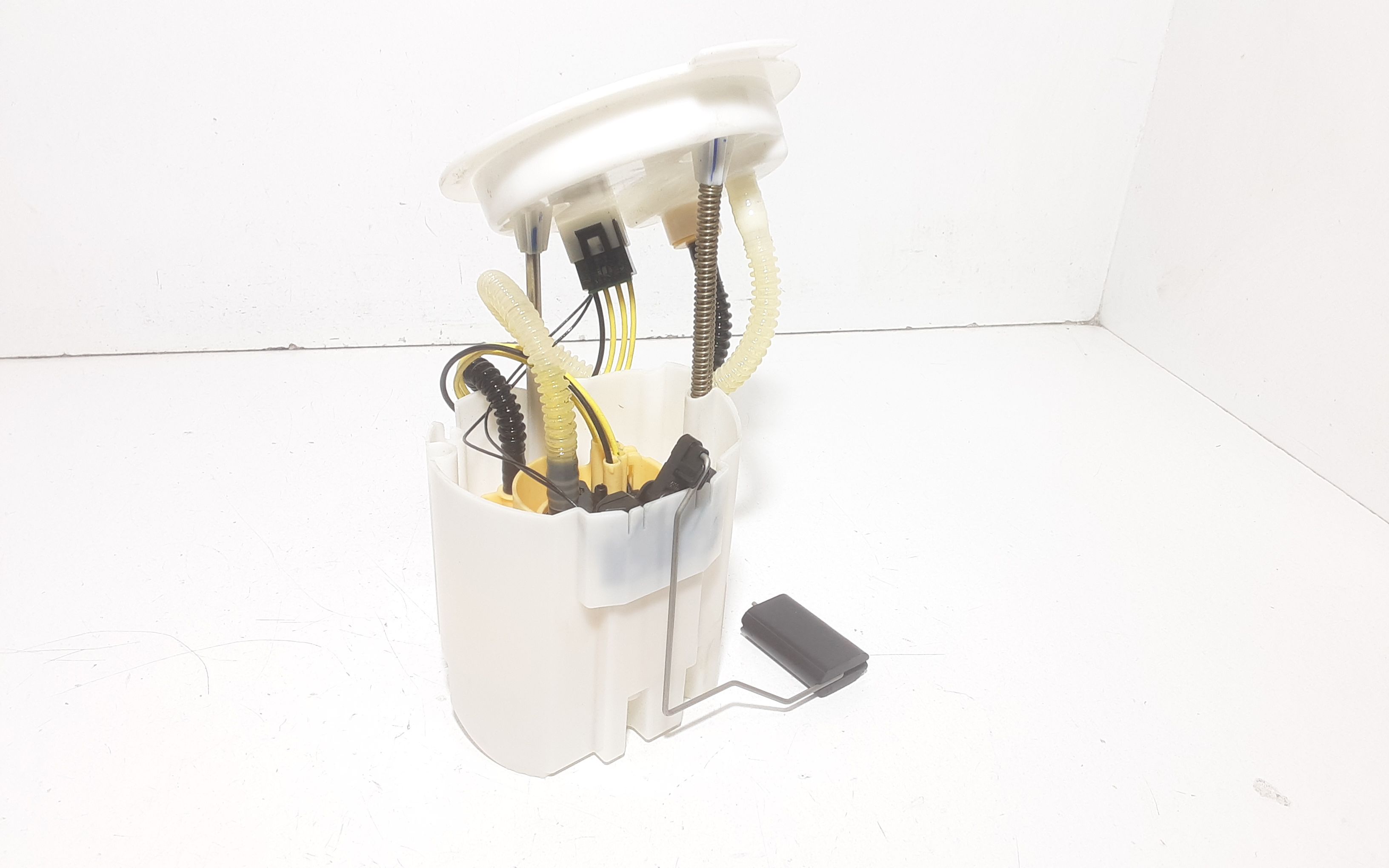 Pompa Carburante BMW Serie 1 F40 (19>)