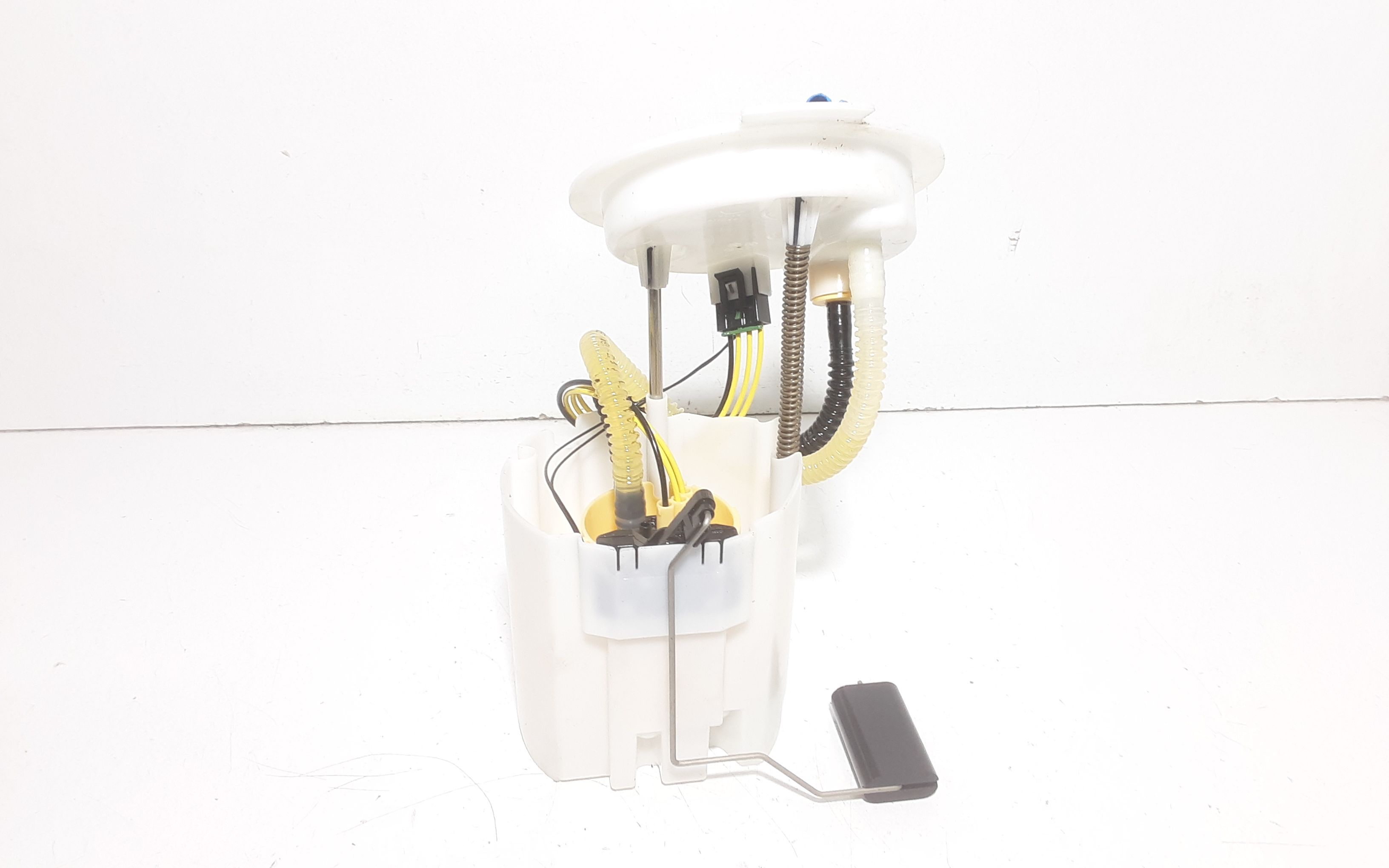 Pompa Carburante BMW Serie 1 F40 (19>)