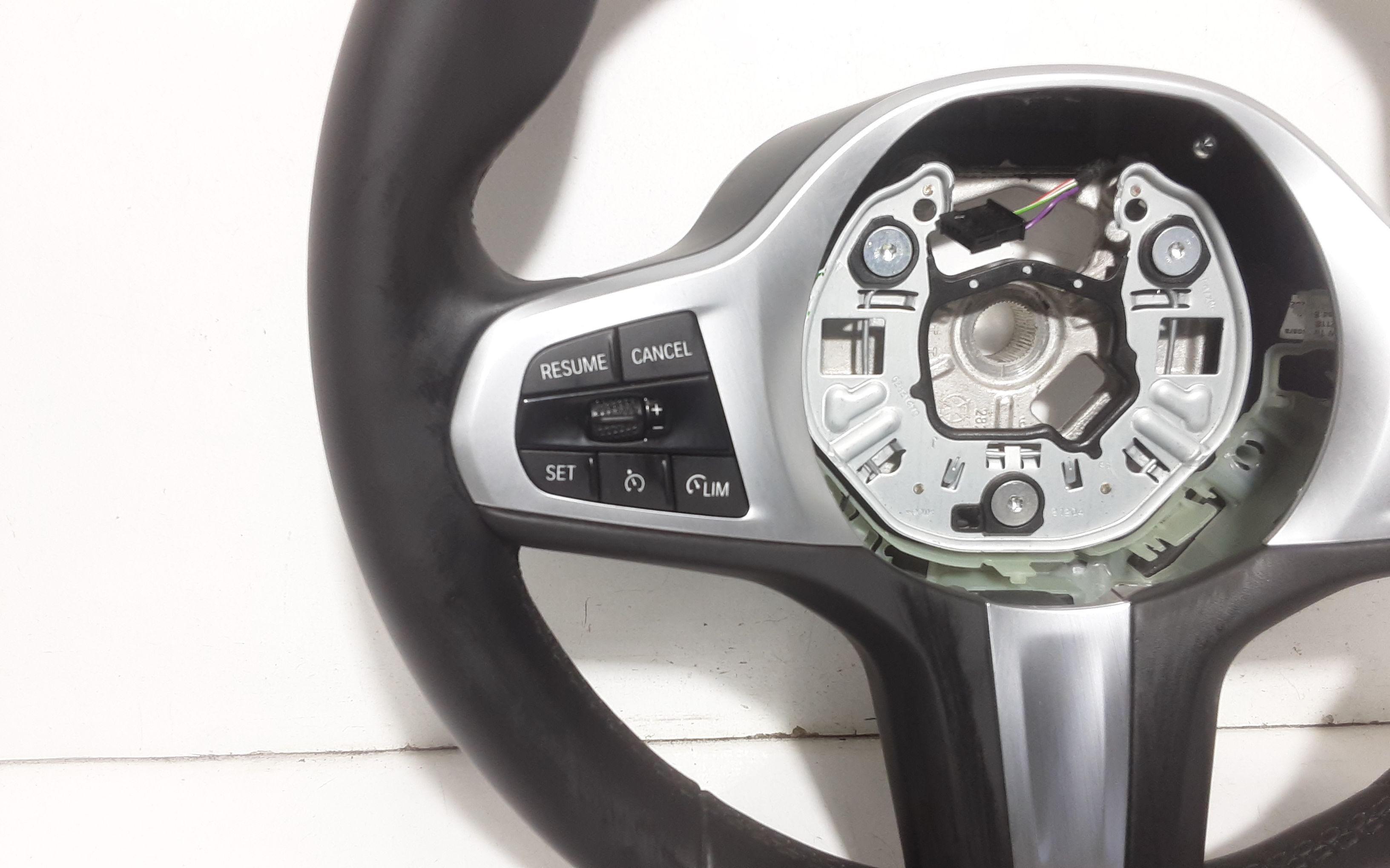 Volante BMW Serie 1 F40 (19>)