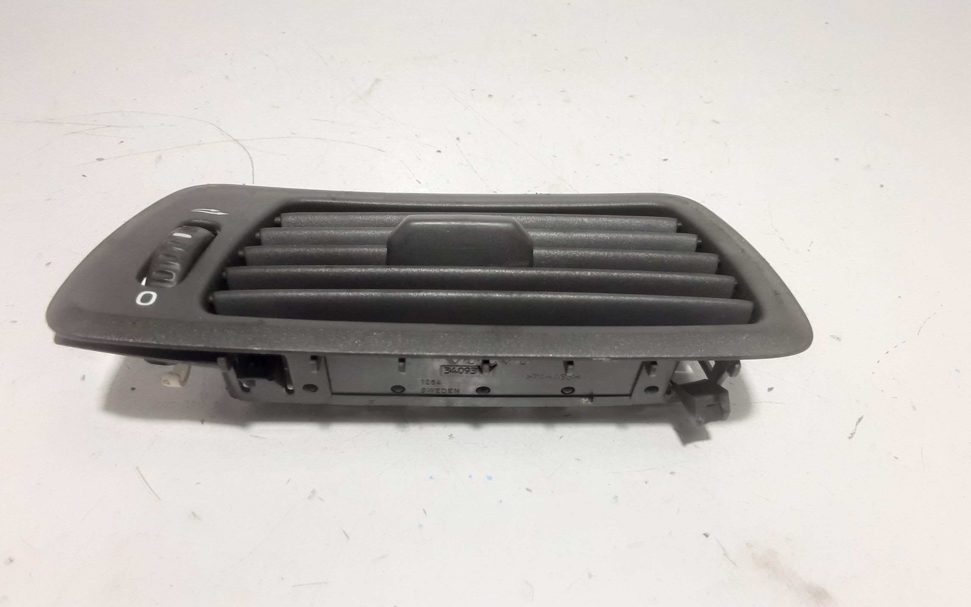 Bocchetta aria cruscotto lato passeggero VOLVO S60 1 Serie