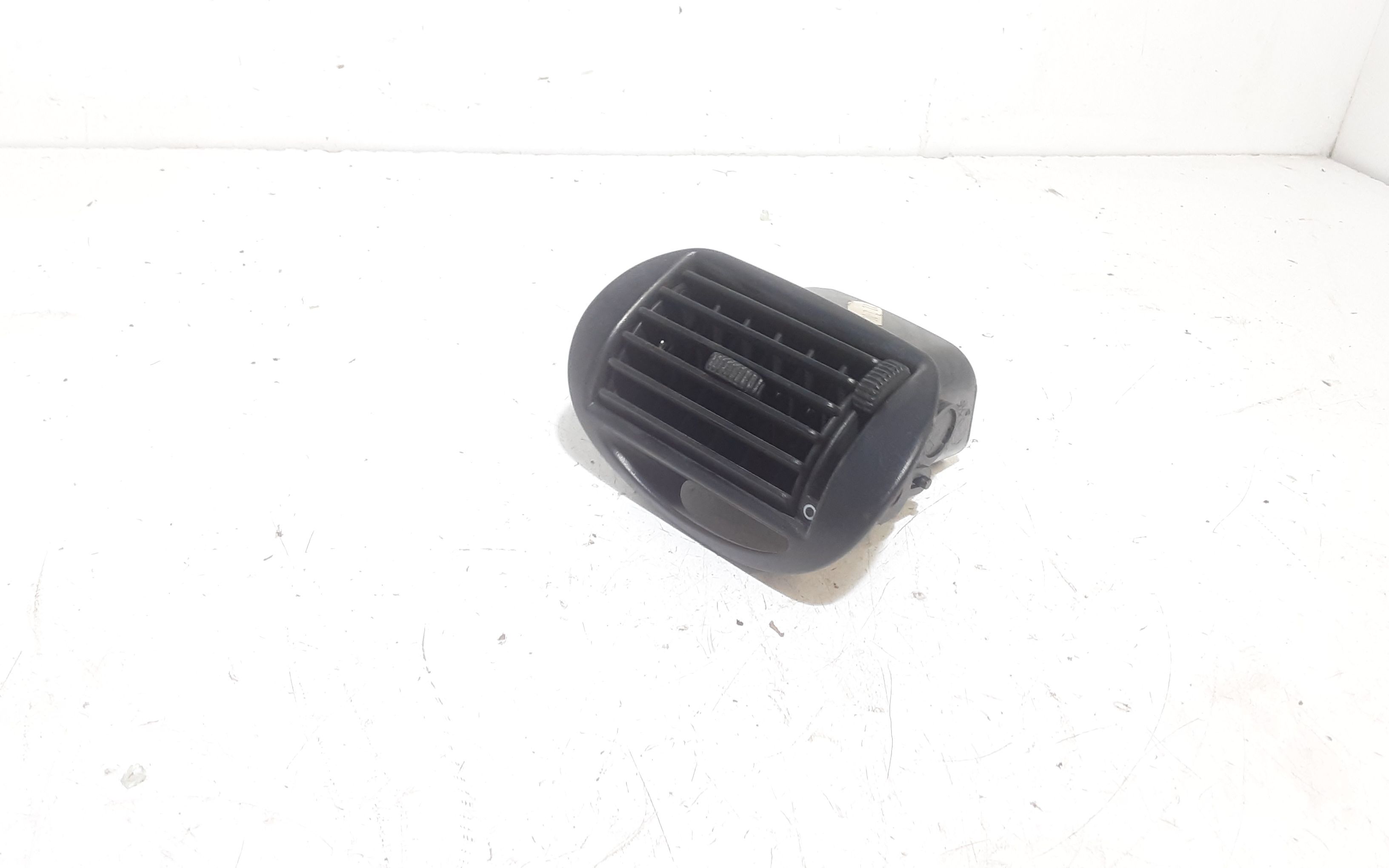 Bocchetta aria cruscotto lato passeggero FIAT Seicento Serie (00>05)