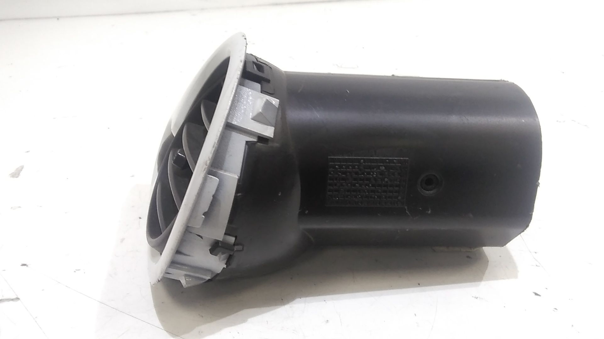 Bocchetta aria cruscotto lato passeggero RENAULT Clio Serie (04>08)