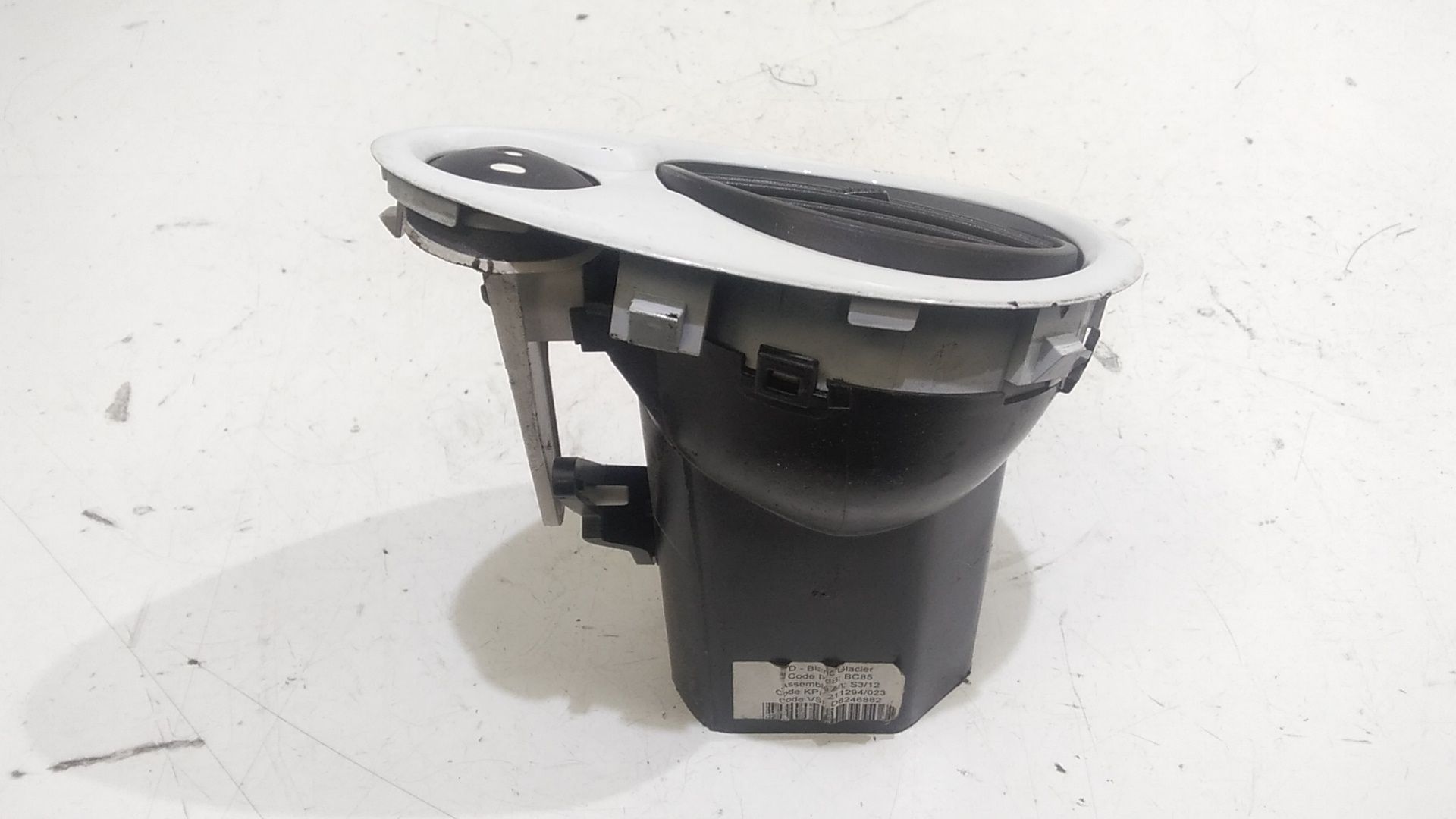 Bocchetta aria cruscotto lato passeggero RENAULT Clio Serie (04>08)