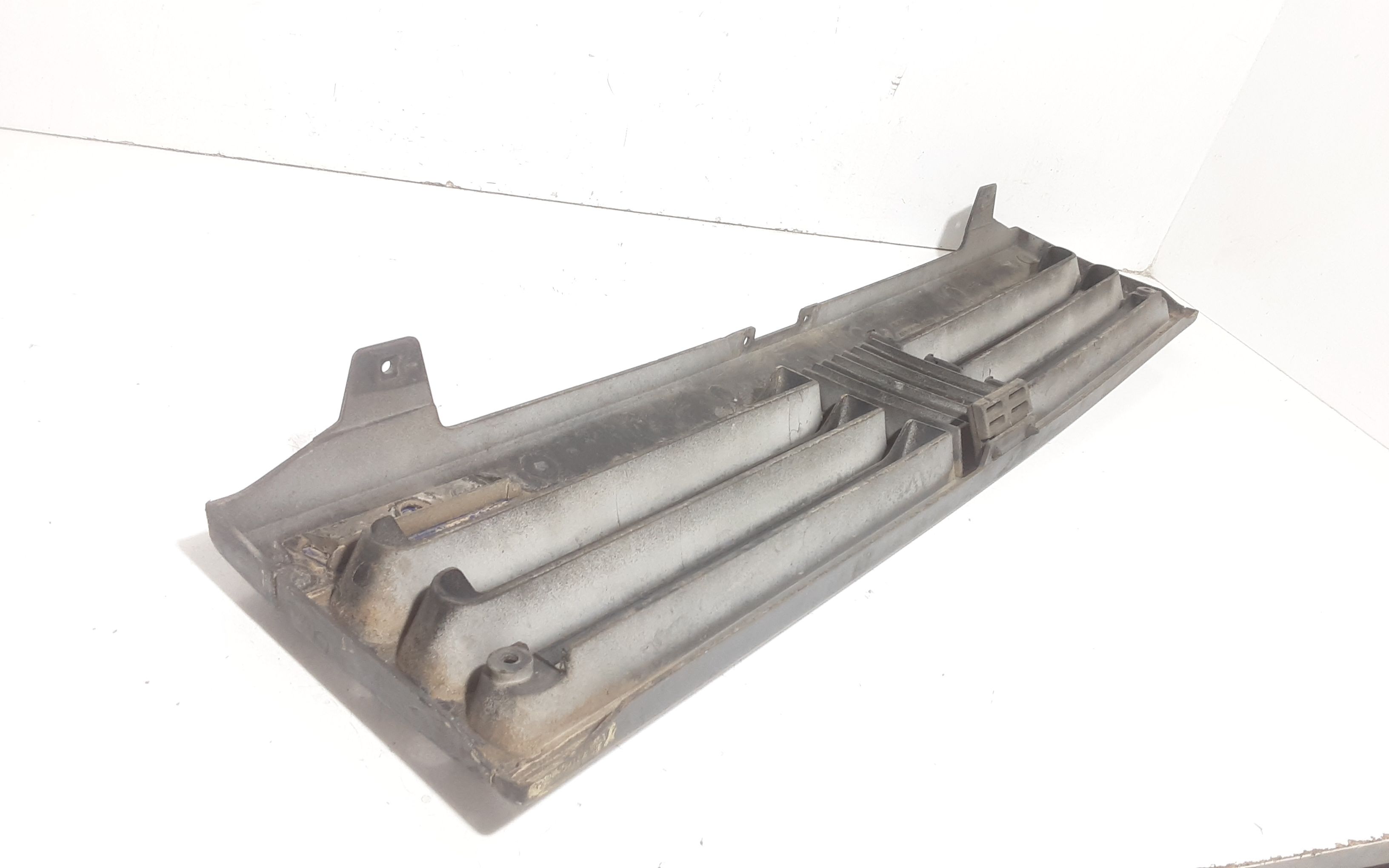 Mascherina anteriore OPEL Agila 1 Serie