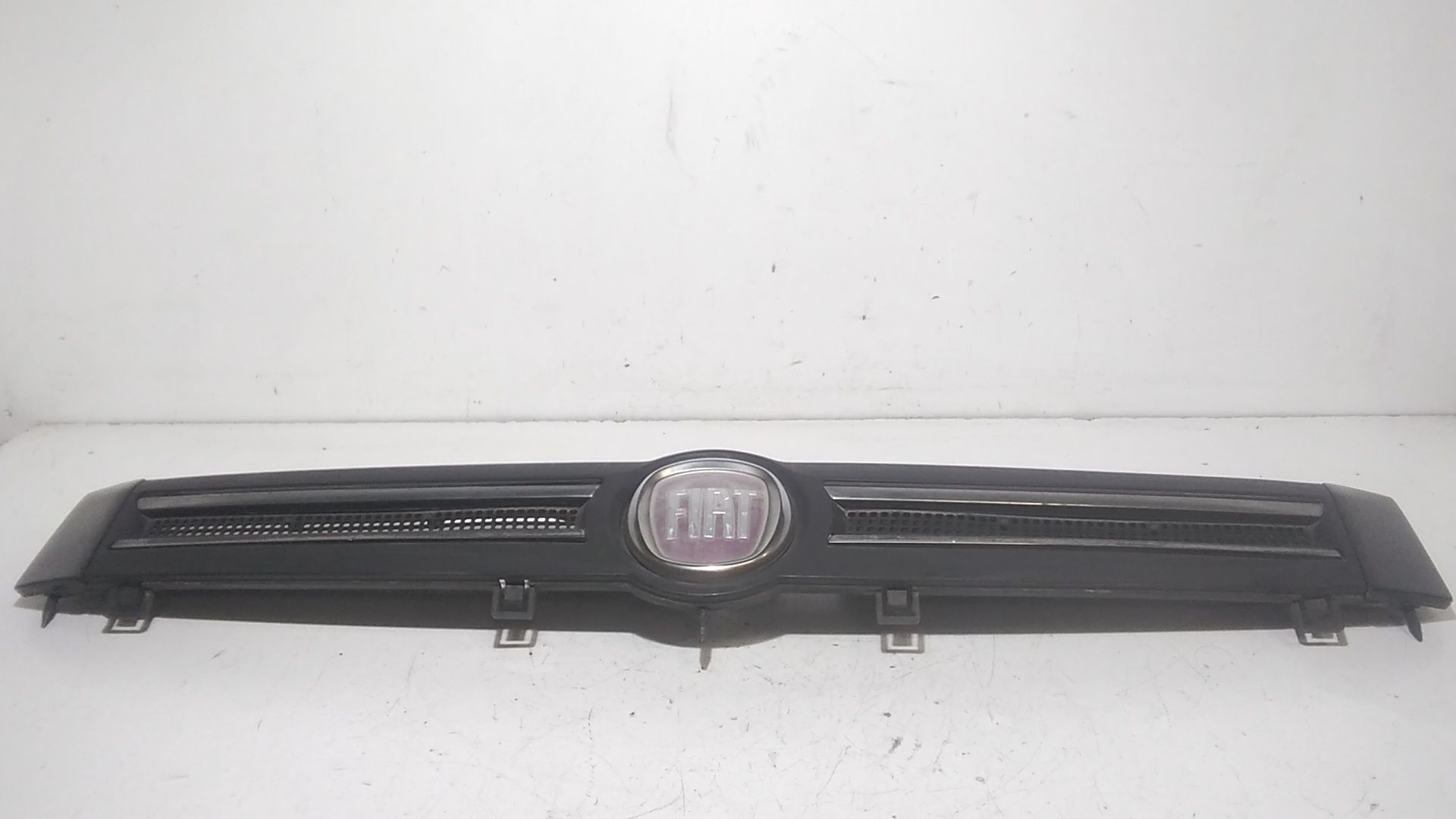 Mascherina anteriore FIAT Panda 2 Serie
