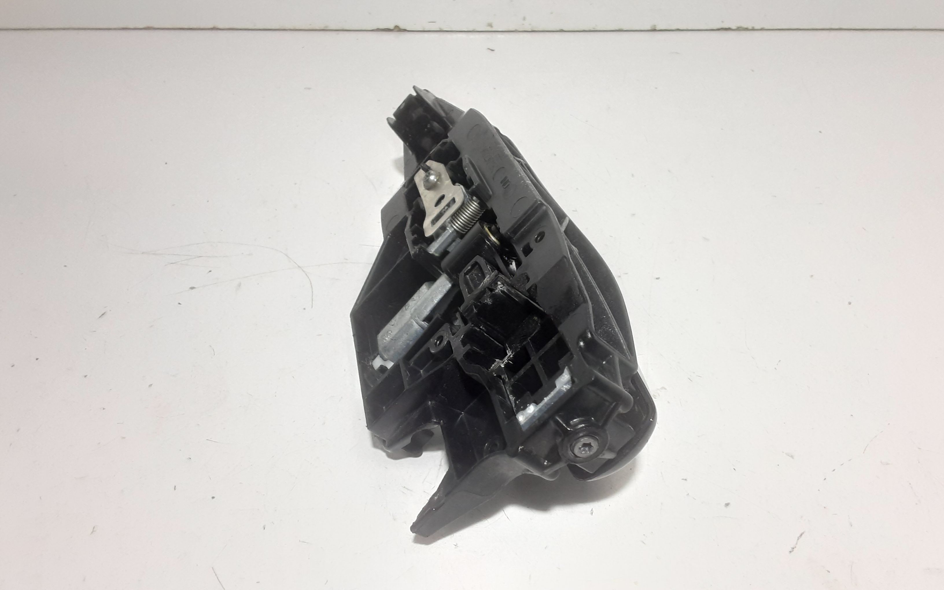 Maniglia esterna Posteriore Sinistra PEUGEOT 208 Serie (12>19)