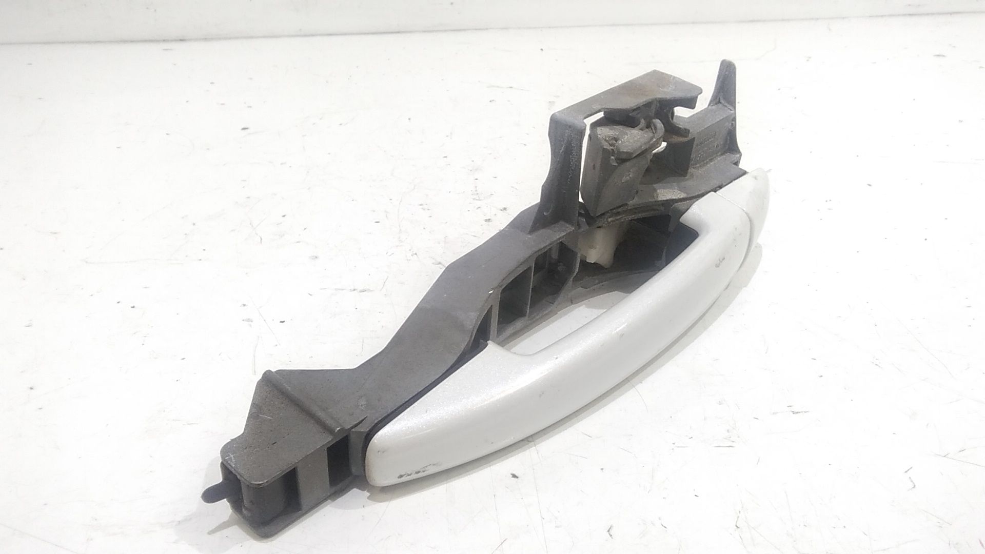 Maniglia esterna Posteriore Sinistra PEUGEOT 3008 Serie (09>16)