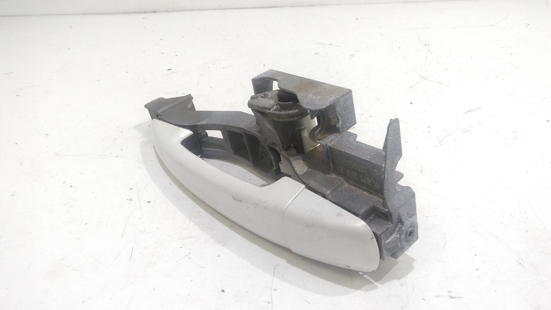 Maniglia esterna Posteriore Sinistra PEUGEOT 3008 Serie (09>16)