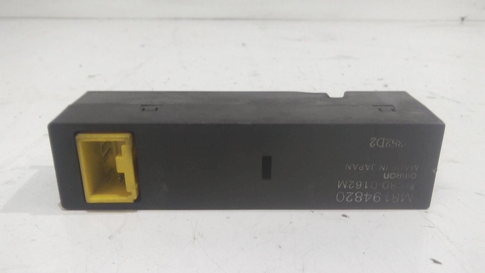 Pulsantiera Posteriore Sinistra MITSUBISHI Pajero Sport