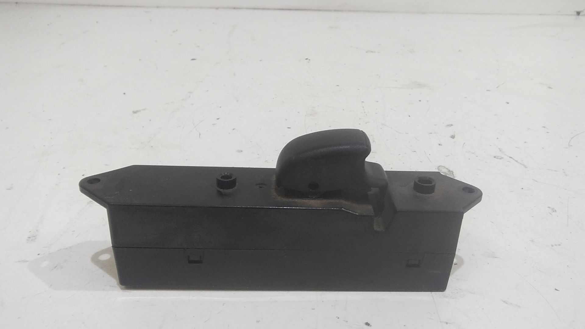 Pulsantiera Posteriore Sinistra MITSUBISHI Pajero Sport