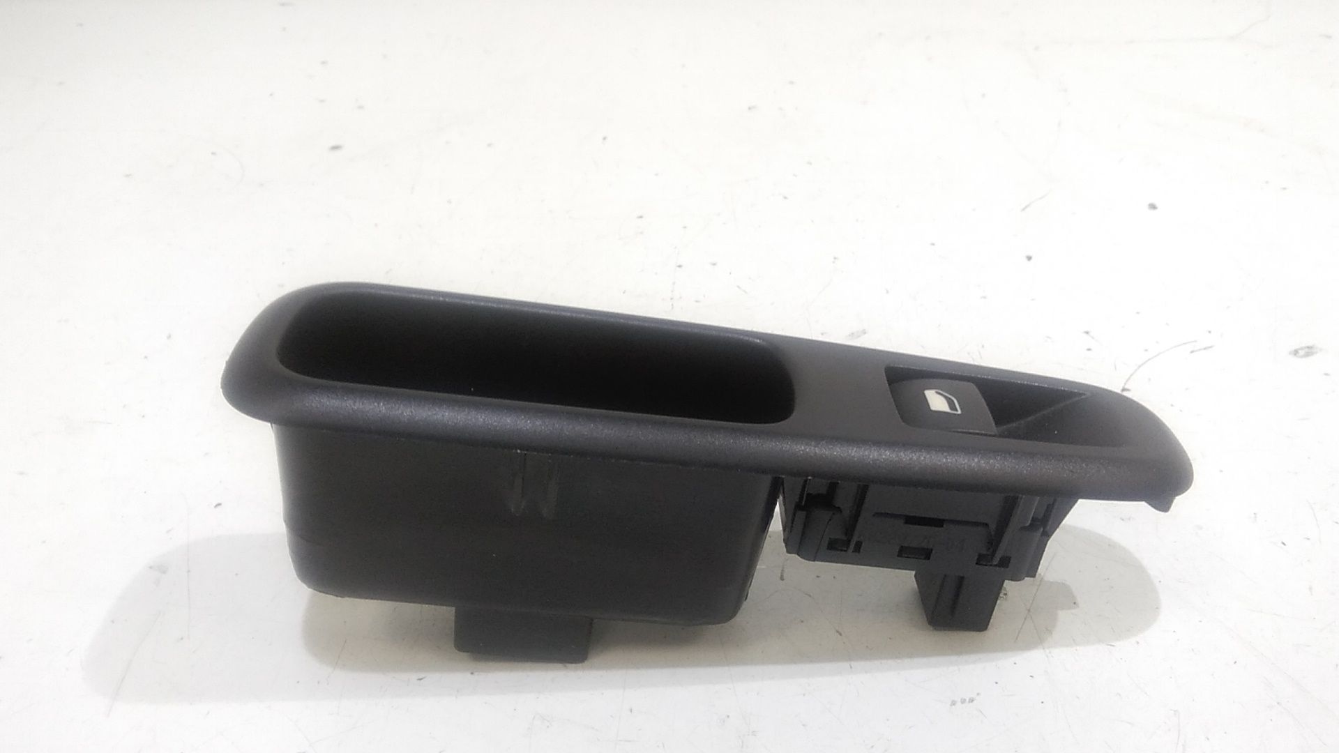 Pulsantiera Posteriore Sinistra PEUGEOT 3008 Serie (09>16)