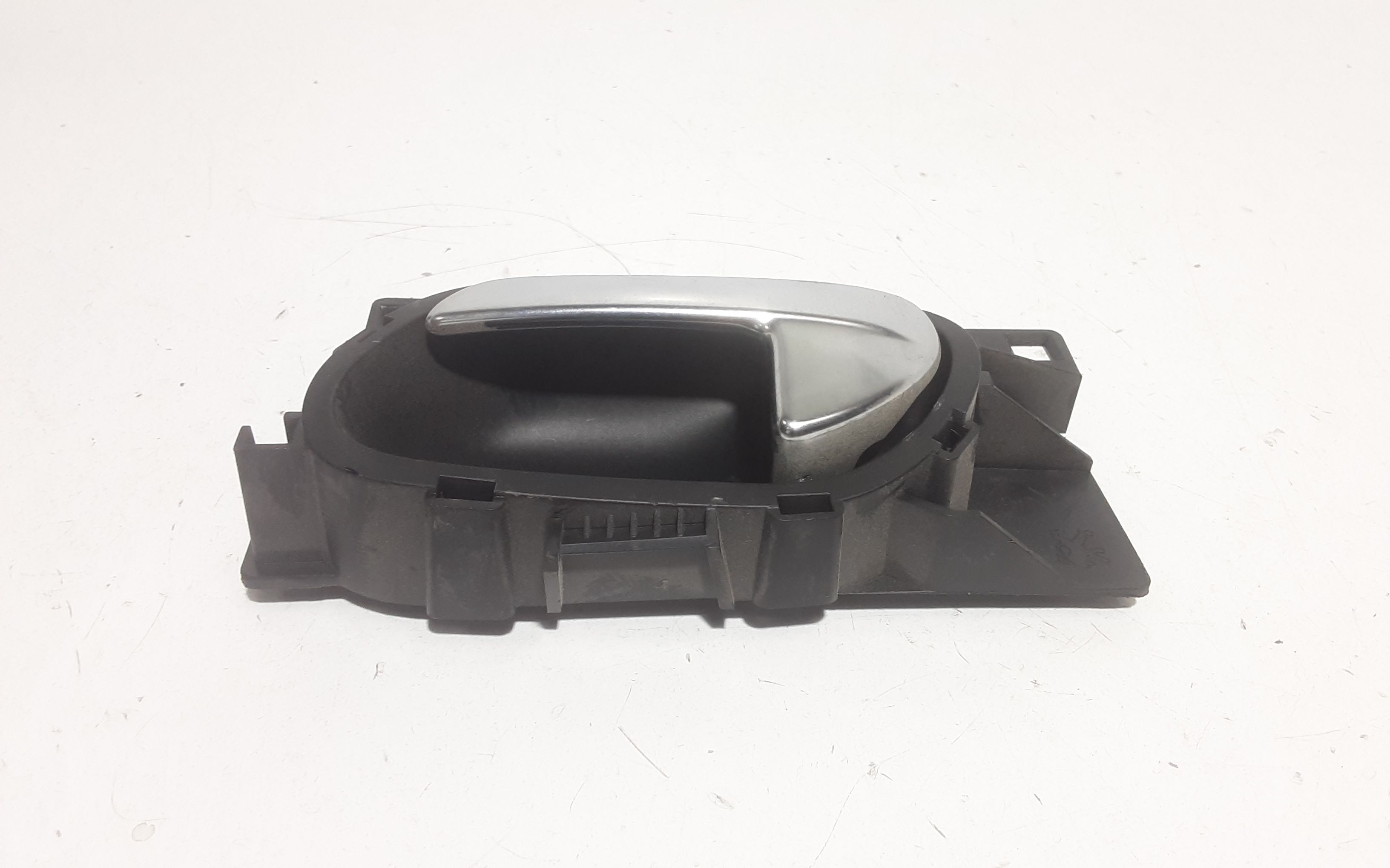 Maniglia interna Posteriore Sinistra PEUGEOT 208 Serie (12>19)