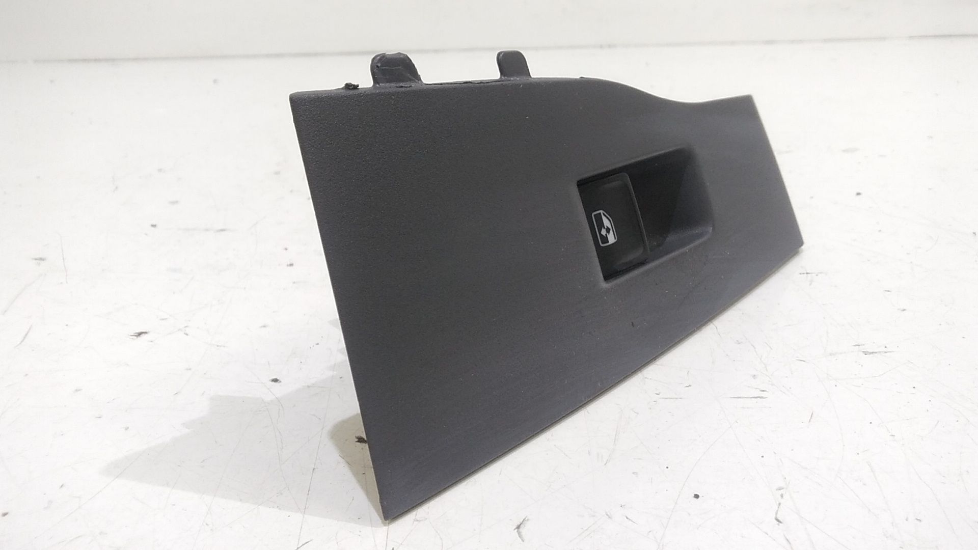 Pulsantiera Posteriore Destra VOLKSWAGEN T-CROSS Serie (19>)