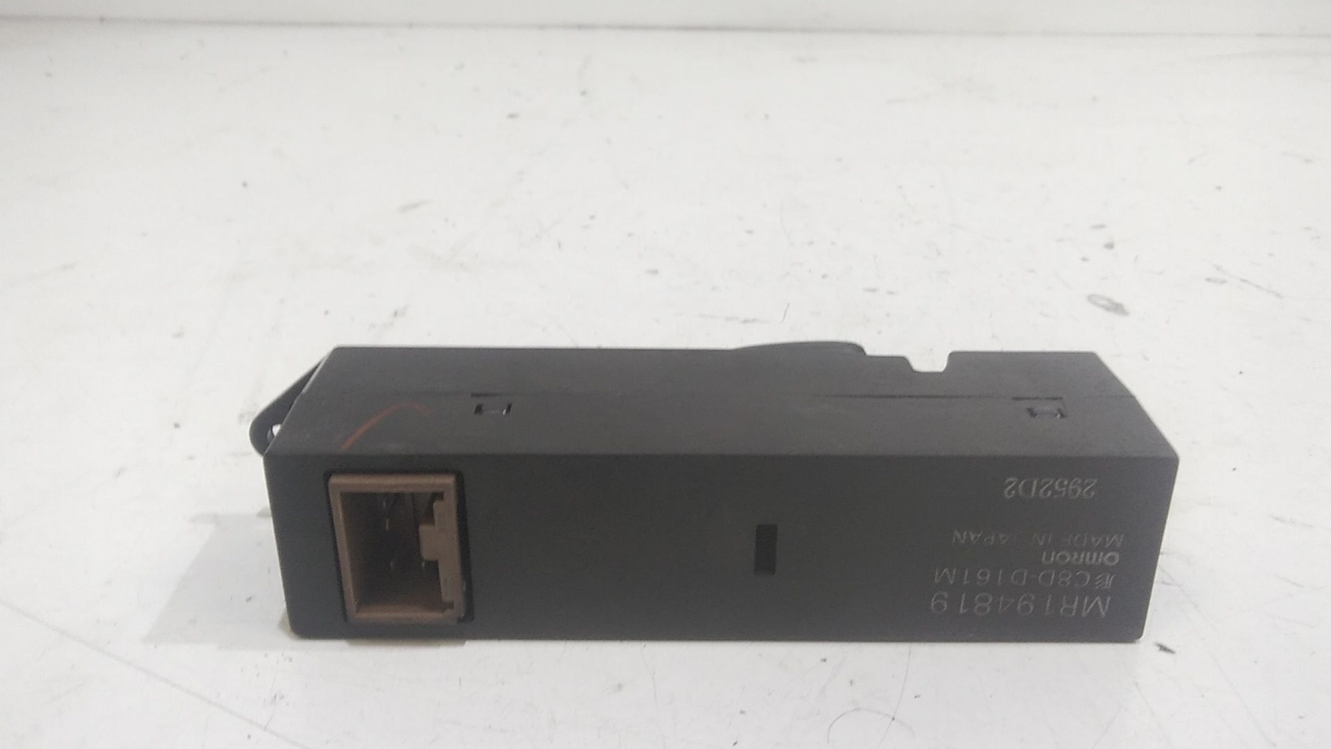 Pulsantiera Posteriore Destra MITSUBISHI Pajero Sport