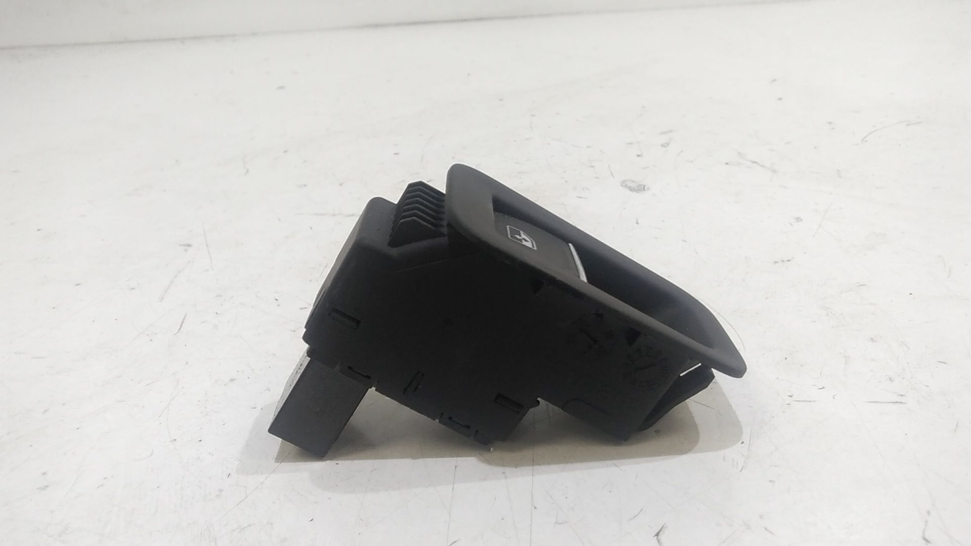 Pulsantiera Posteriore Destra VOLKSWAGEN Golf Serie VIII (19>)