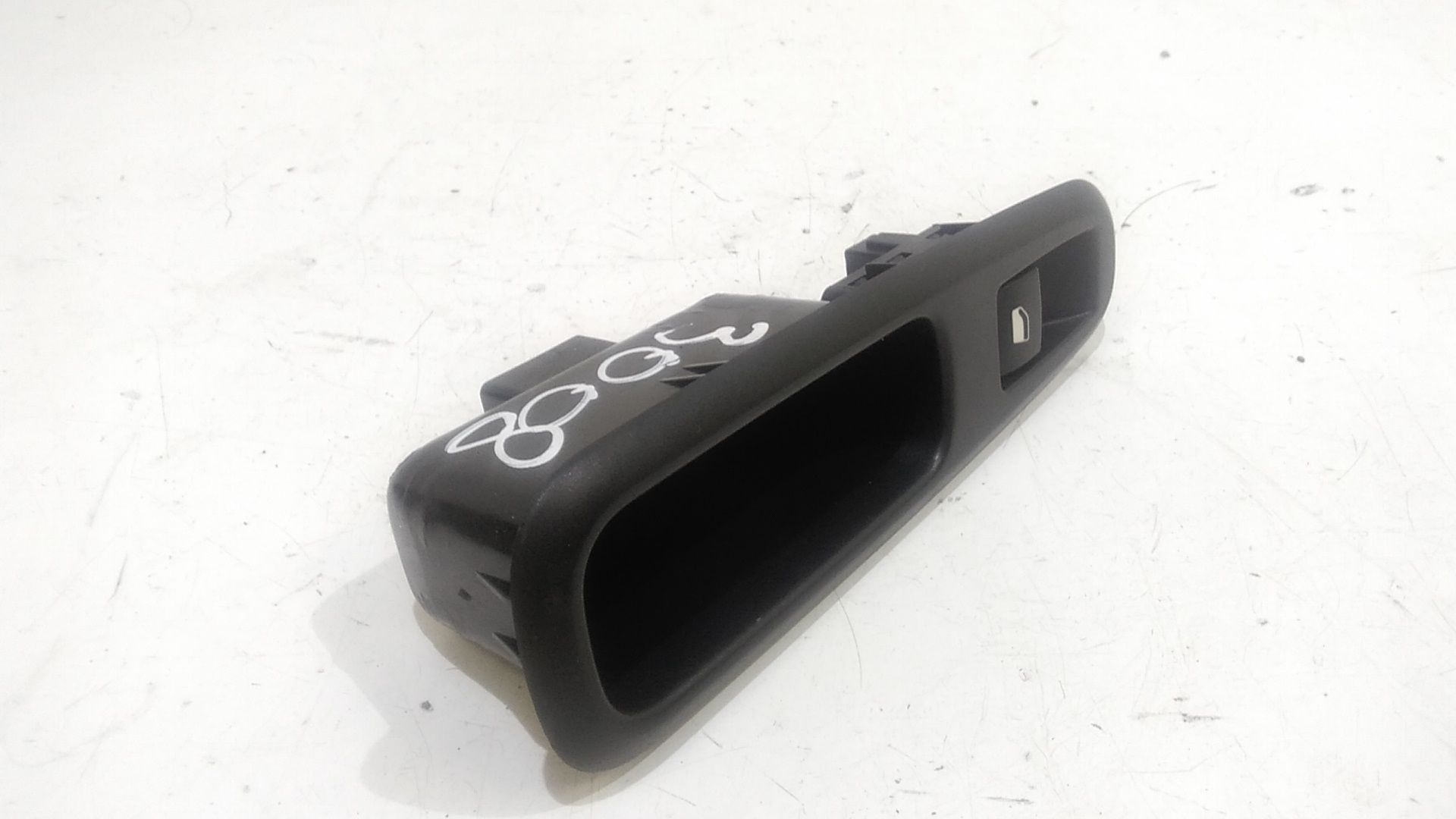 Pulsantiera Posteriore Destra PEUGEOT 3008 Serie (09>16)