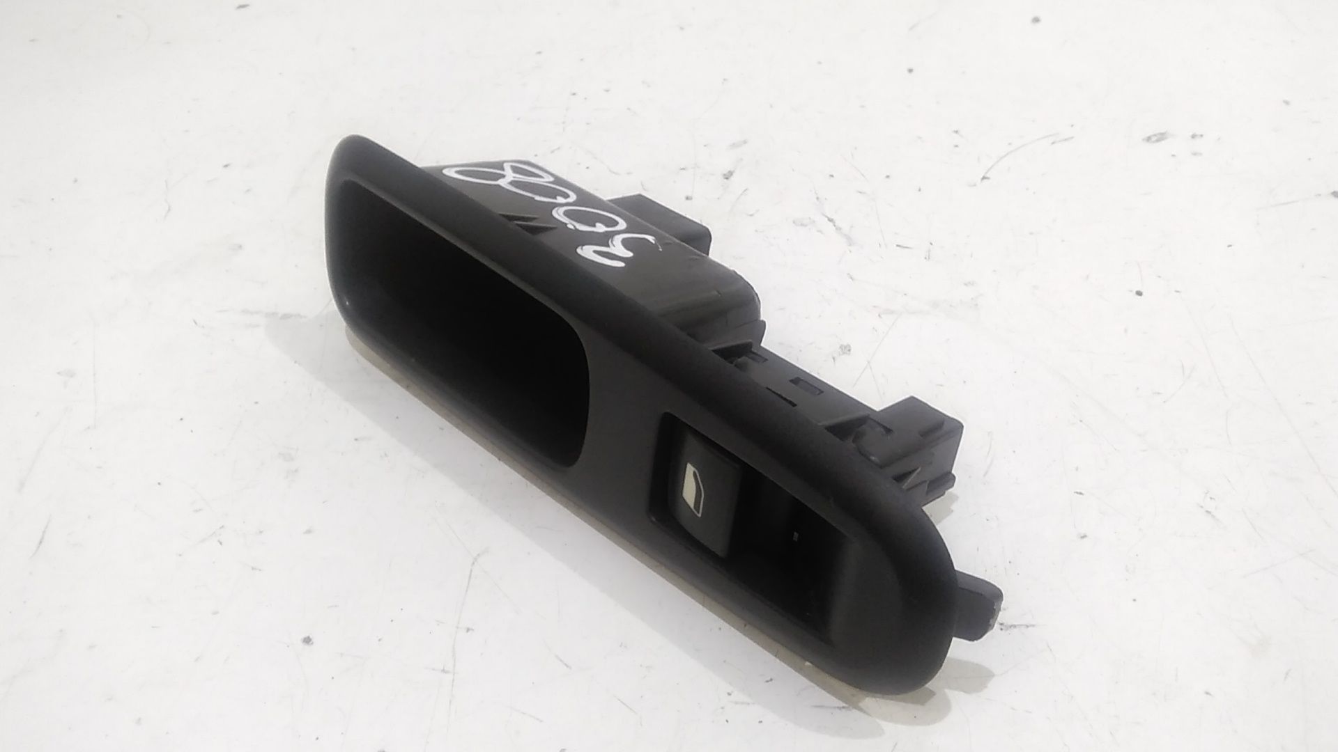 Pulsantiera Posteriore Destra PEUGEOT 3008 Serie (09>16)