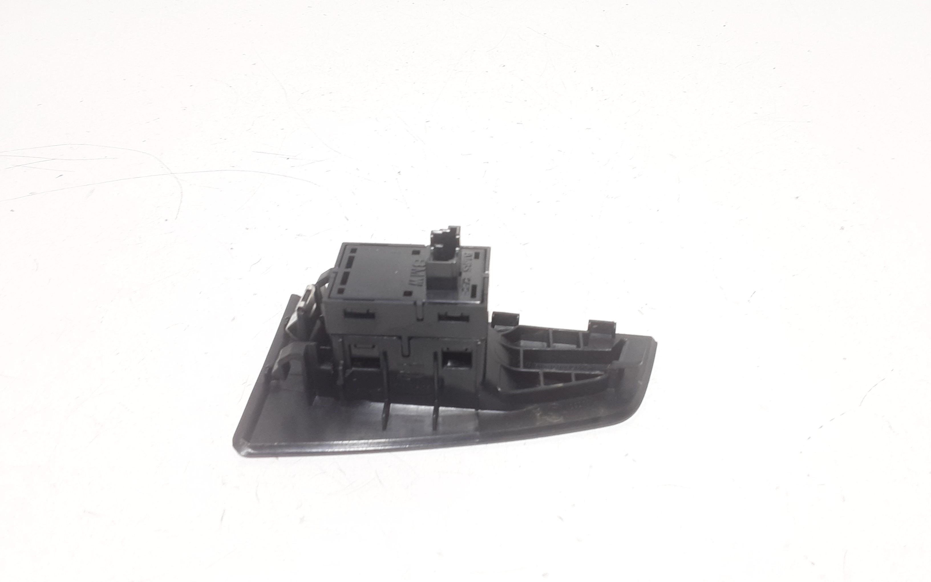 Pulsantiera Posteriore Destra BMW Serie 1 F40 (19>)