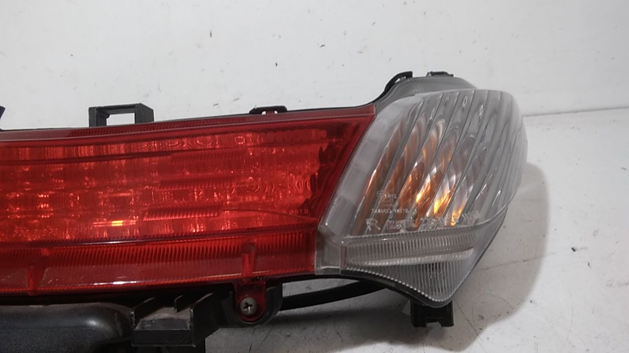 Stop posteriore Yamaha Majesty 400cc (04>09)