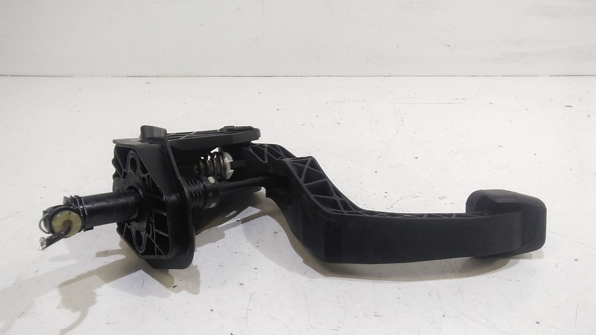 Pedale frizione VOLKSWAGEN T-CROSS Serie (19>)