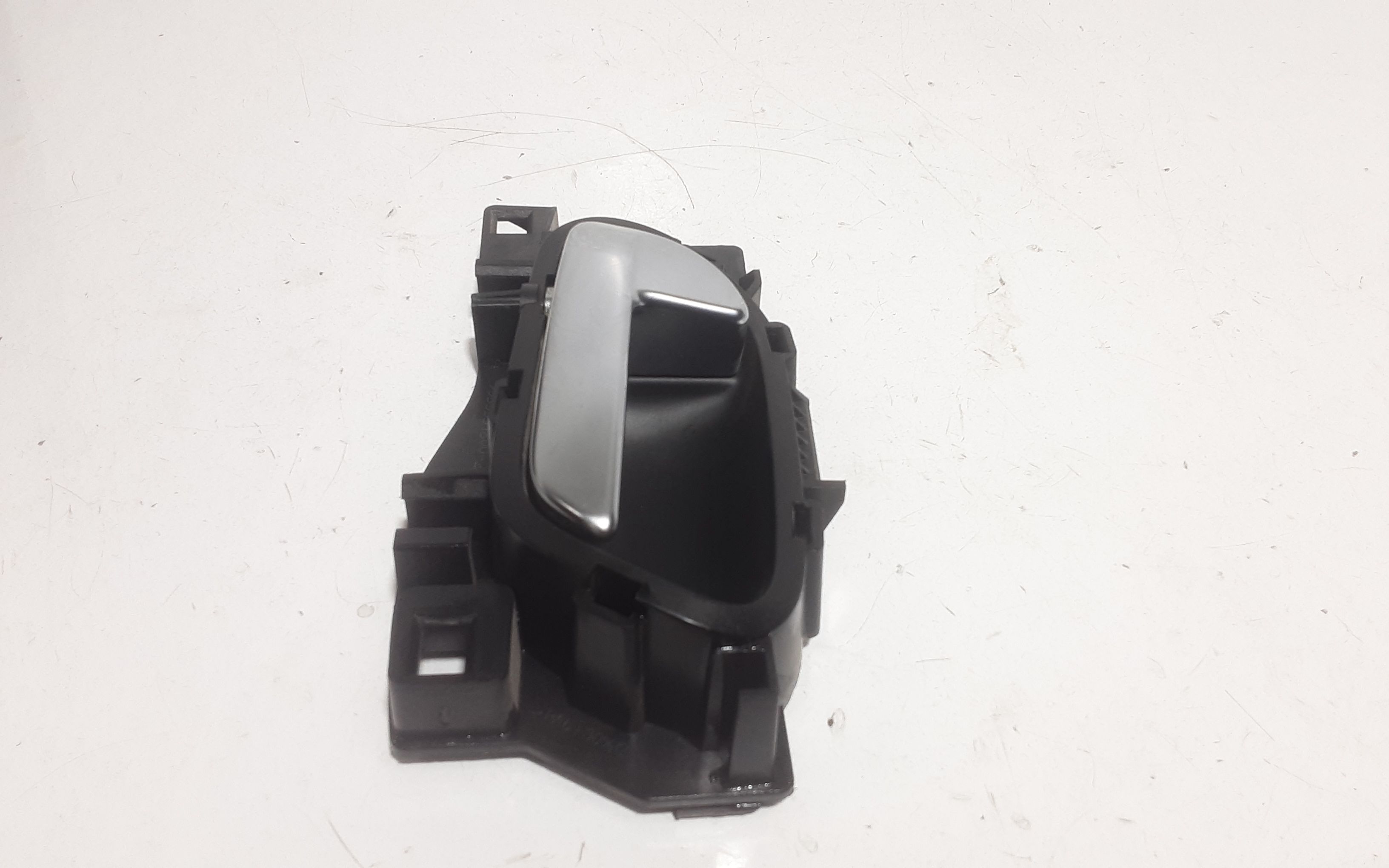 Maniglia interna anteriore Sinistra PEUGEOT 208 Serie (12>19)