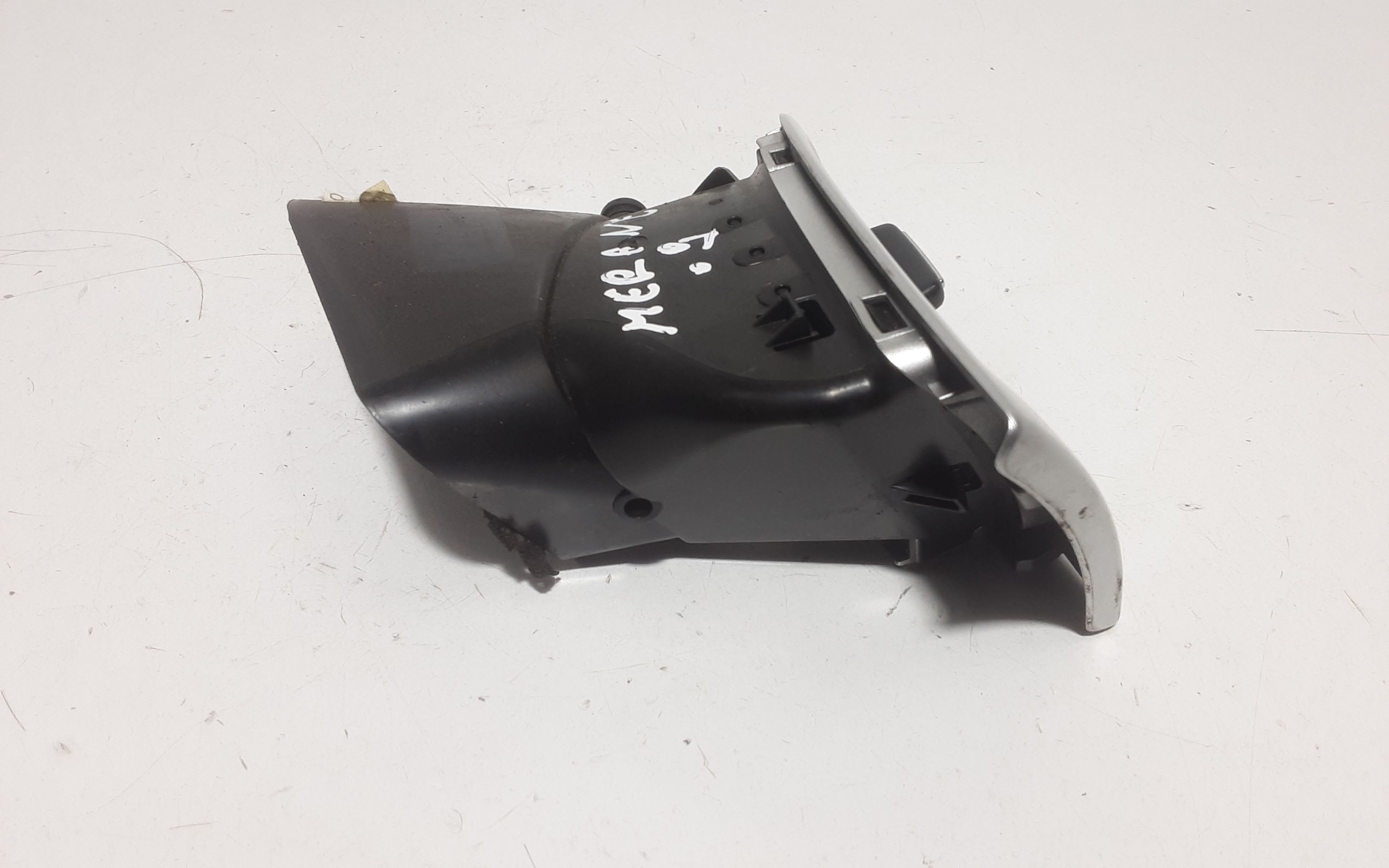 Bocchetta aria cruscotto lato guida RENAULT Megane Serie (08>15)