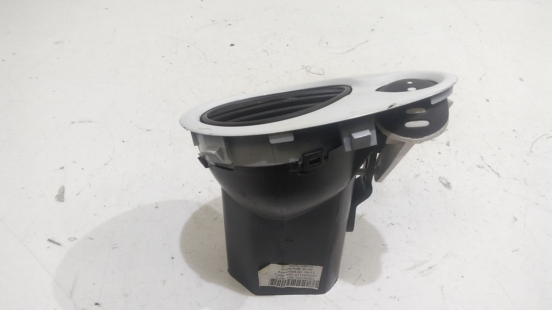 Bocchetta aria cruscotto lato guida RENAULT Clio Serie (04>08)