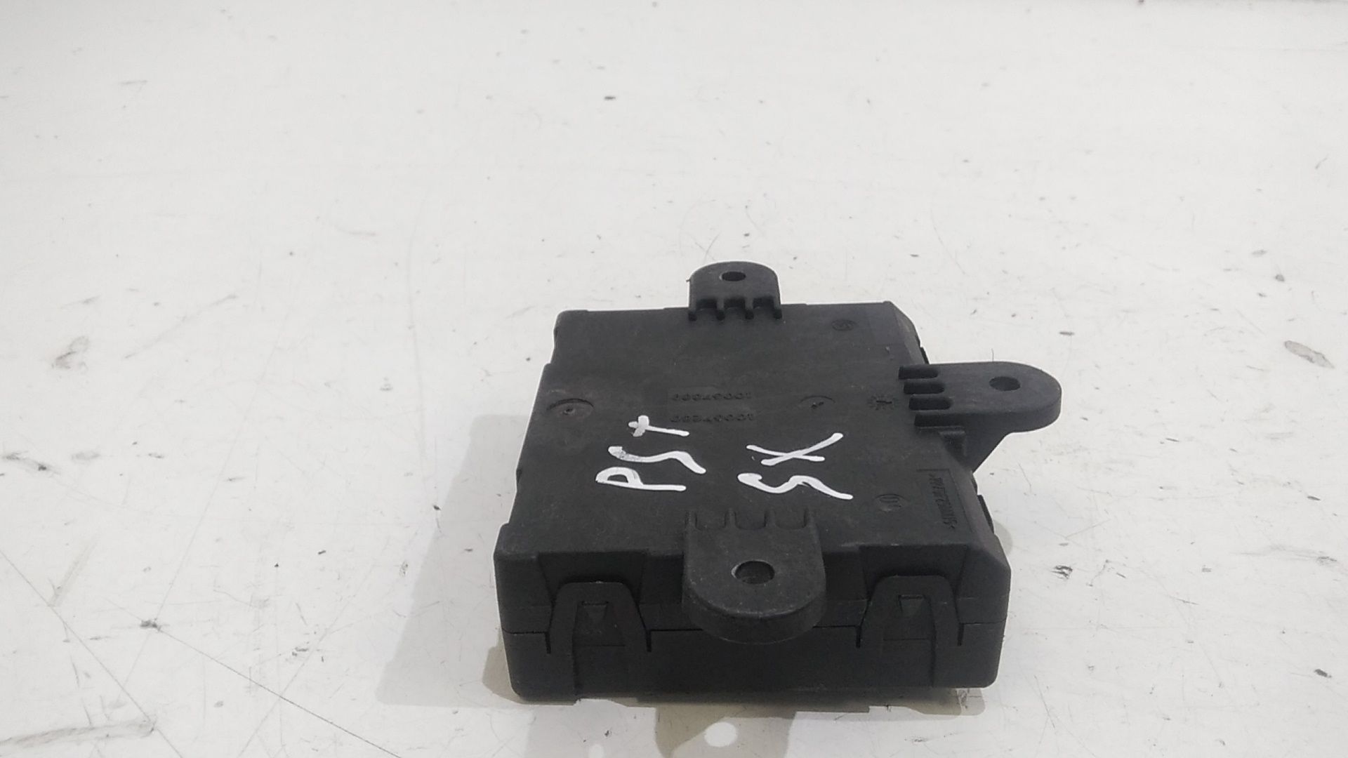 Centralina porta posteriore sx LAND ROVER Range Rover Evoque 1 Serie