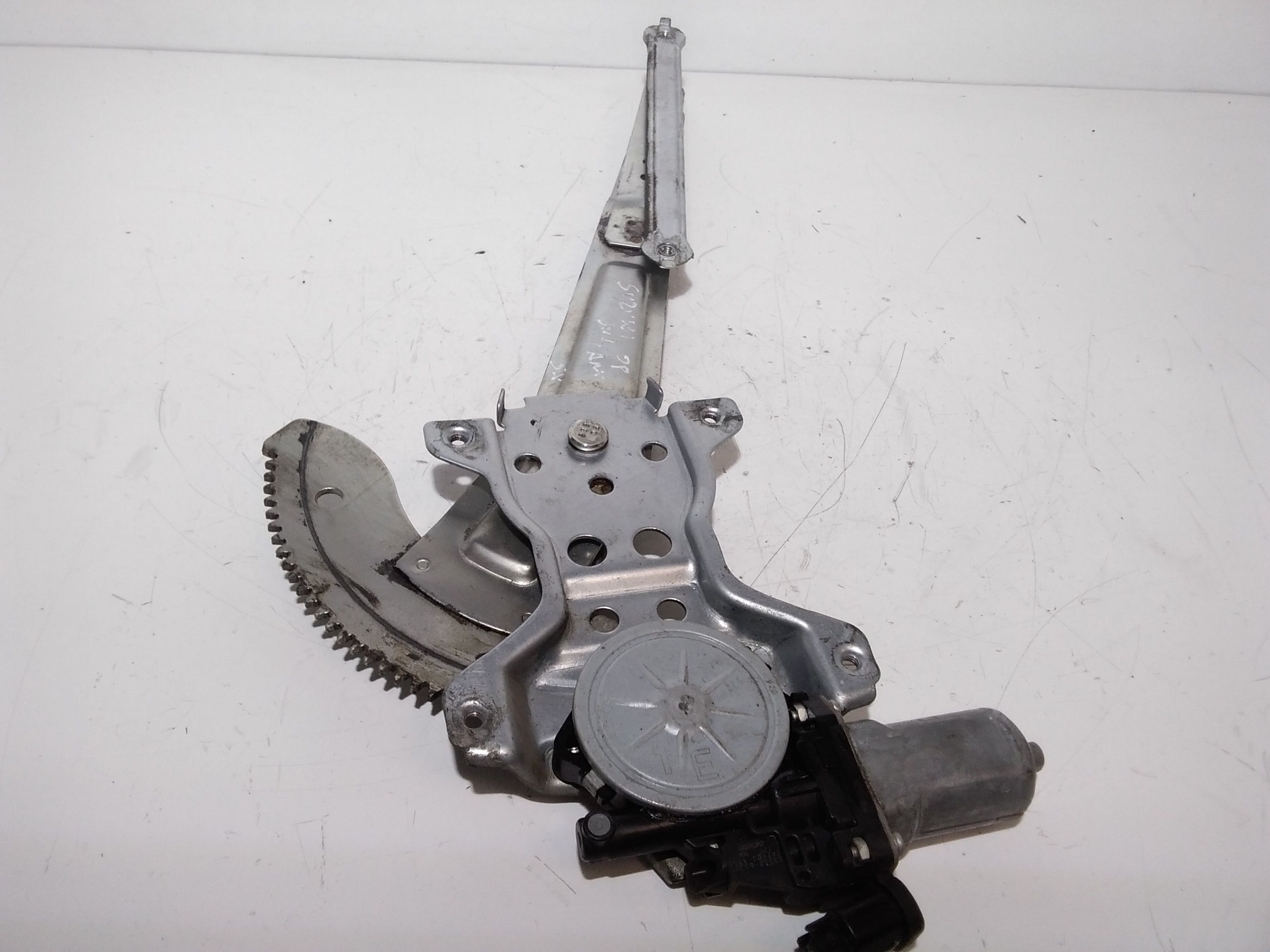 Cremagliera anteriore sinistra Guida SUZUKI SX4 1 Serie