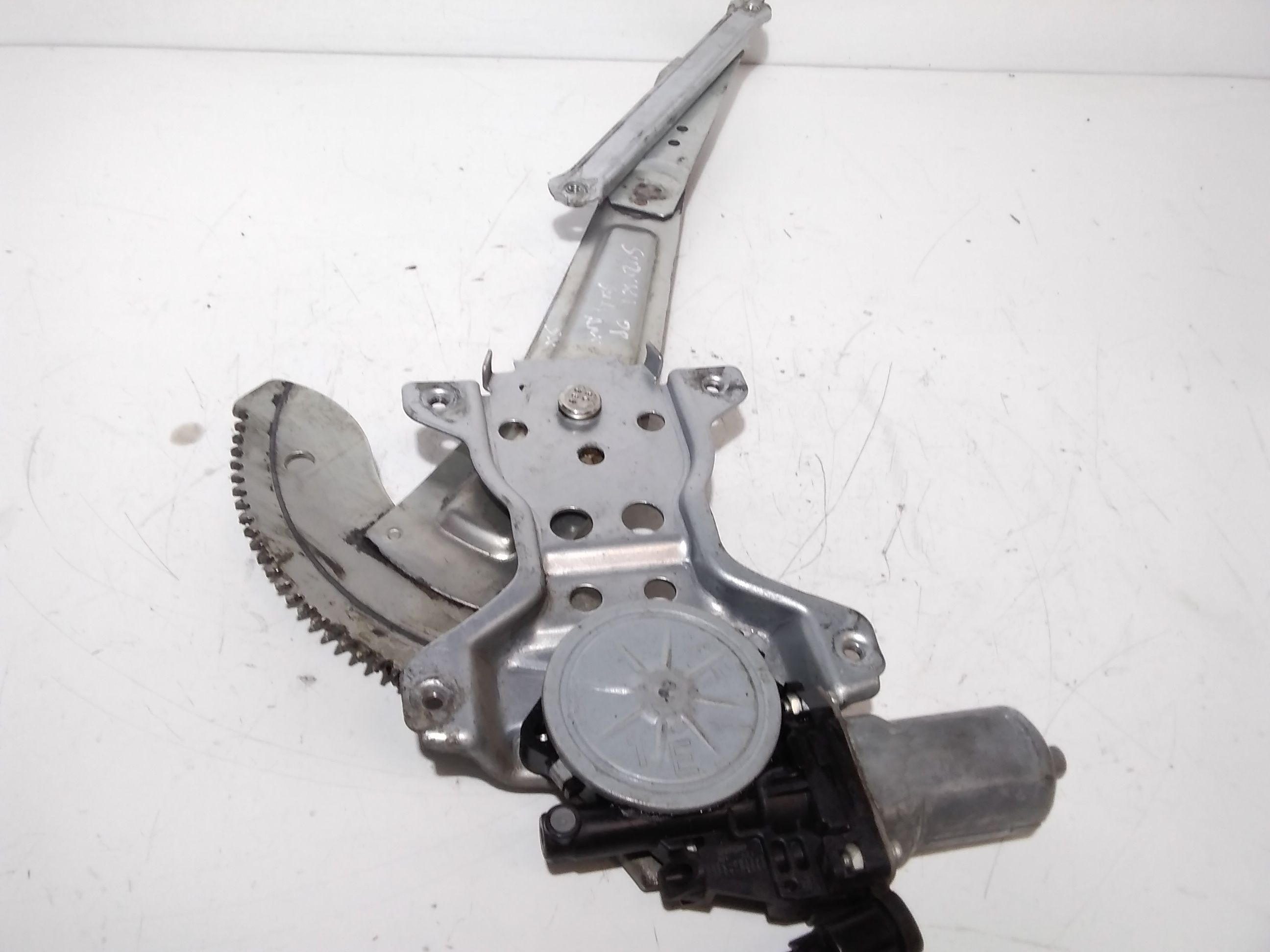 Cremagliera anteriore sinistra Guida SUZUKI SX4 1 Serie