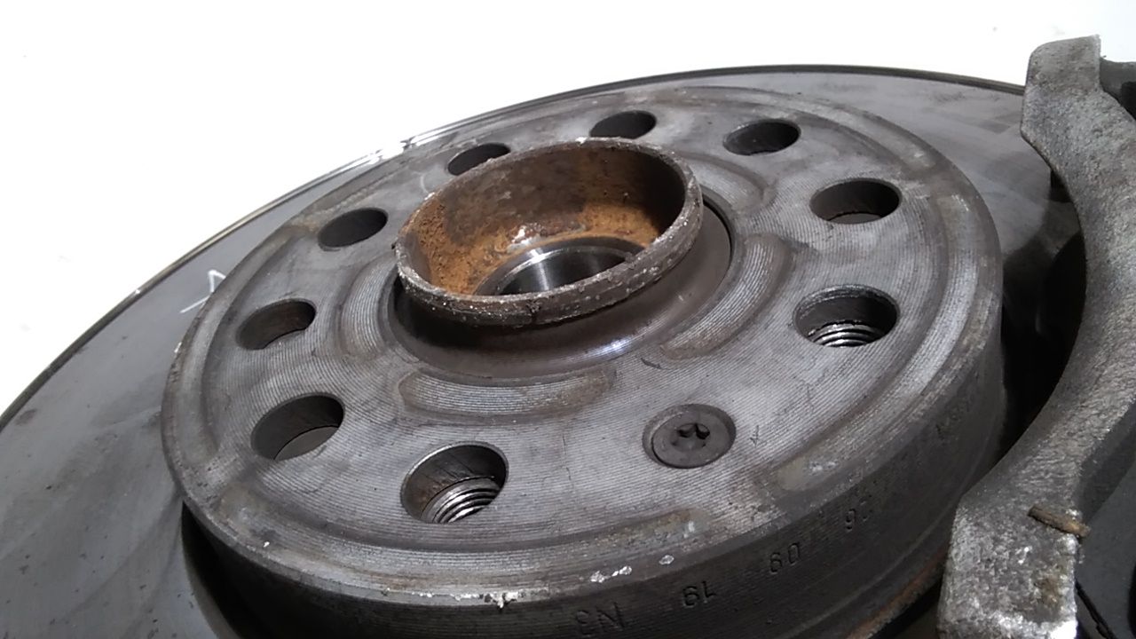 Mozzo ruota anteriore Sinistra guida VOLKSWAGEN Golf 7 Berlina (12>)