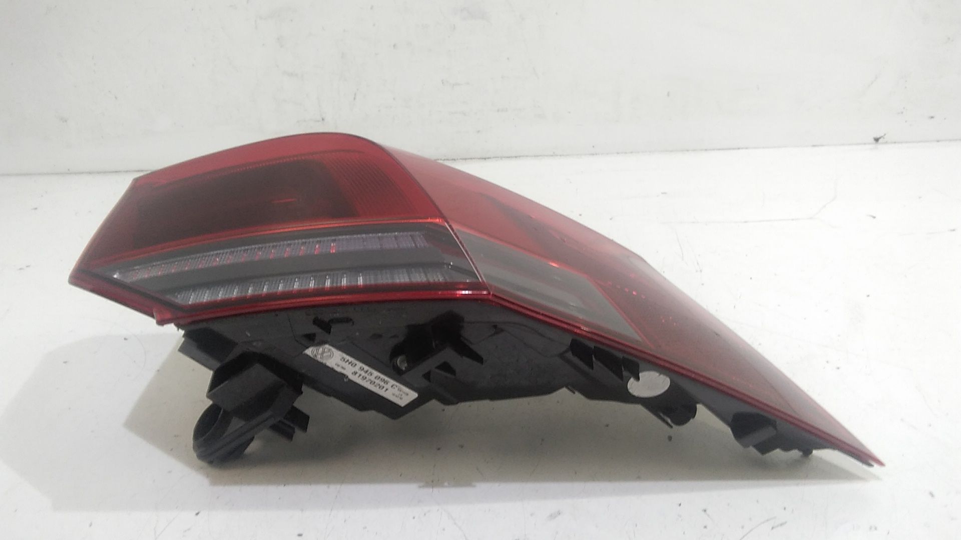 Stop fanale posteriore a LED Destro Passeggero VOLKSWAGEN Golf Serie VIII (19>)