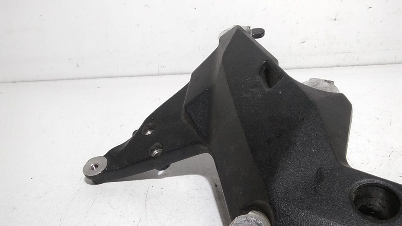Staffa supporto pedalino DUCATI Multistrada 1200cc S (09>12)