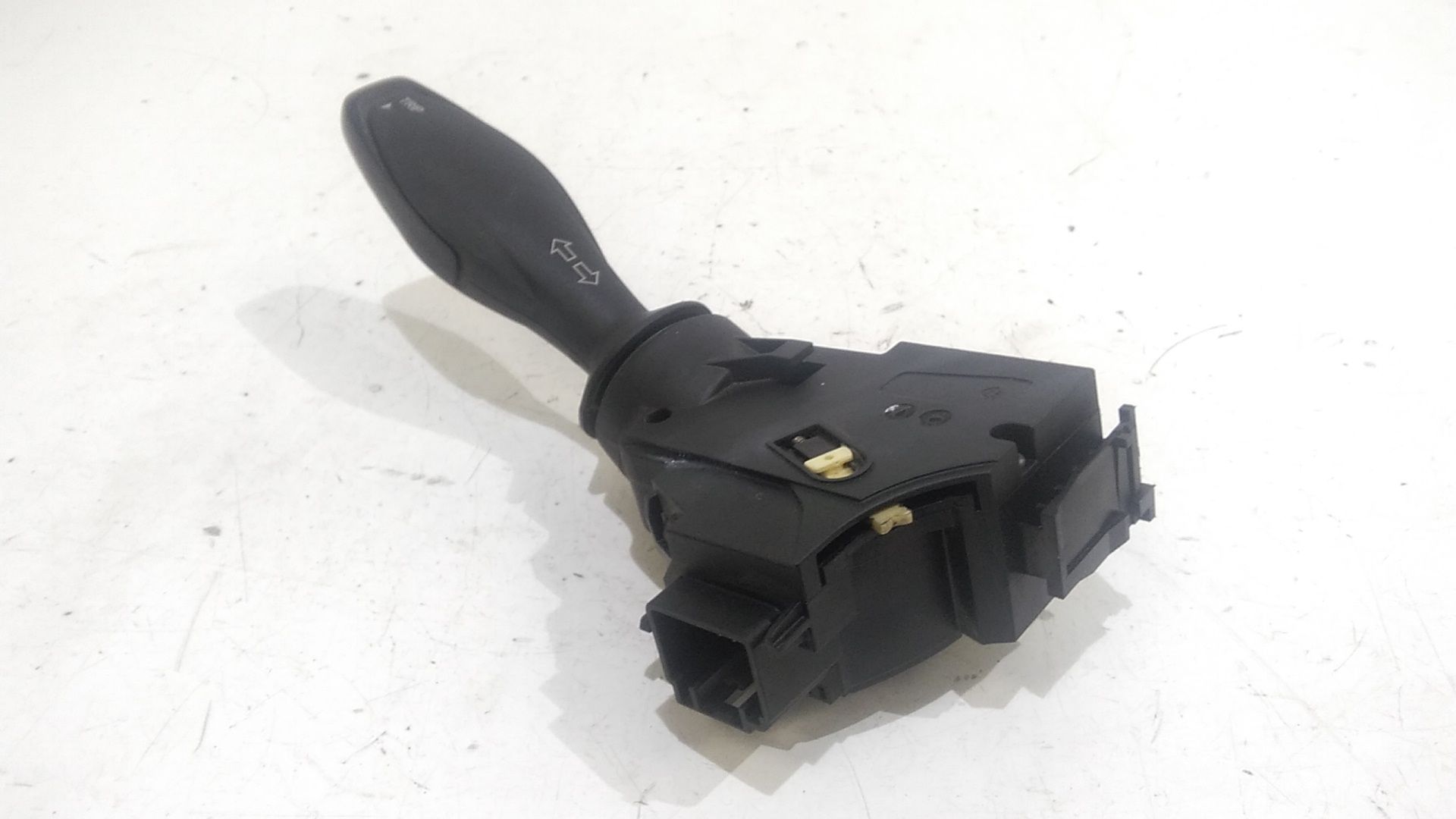 Devioluci sinistro FORD Fiesta 6 Serie