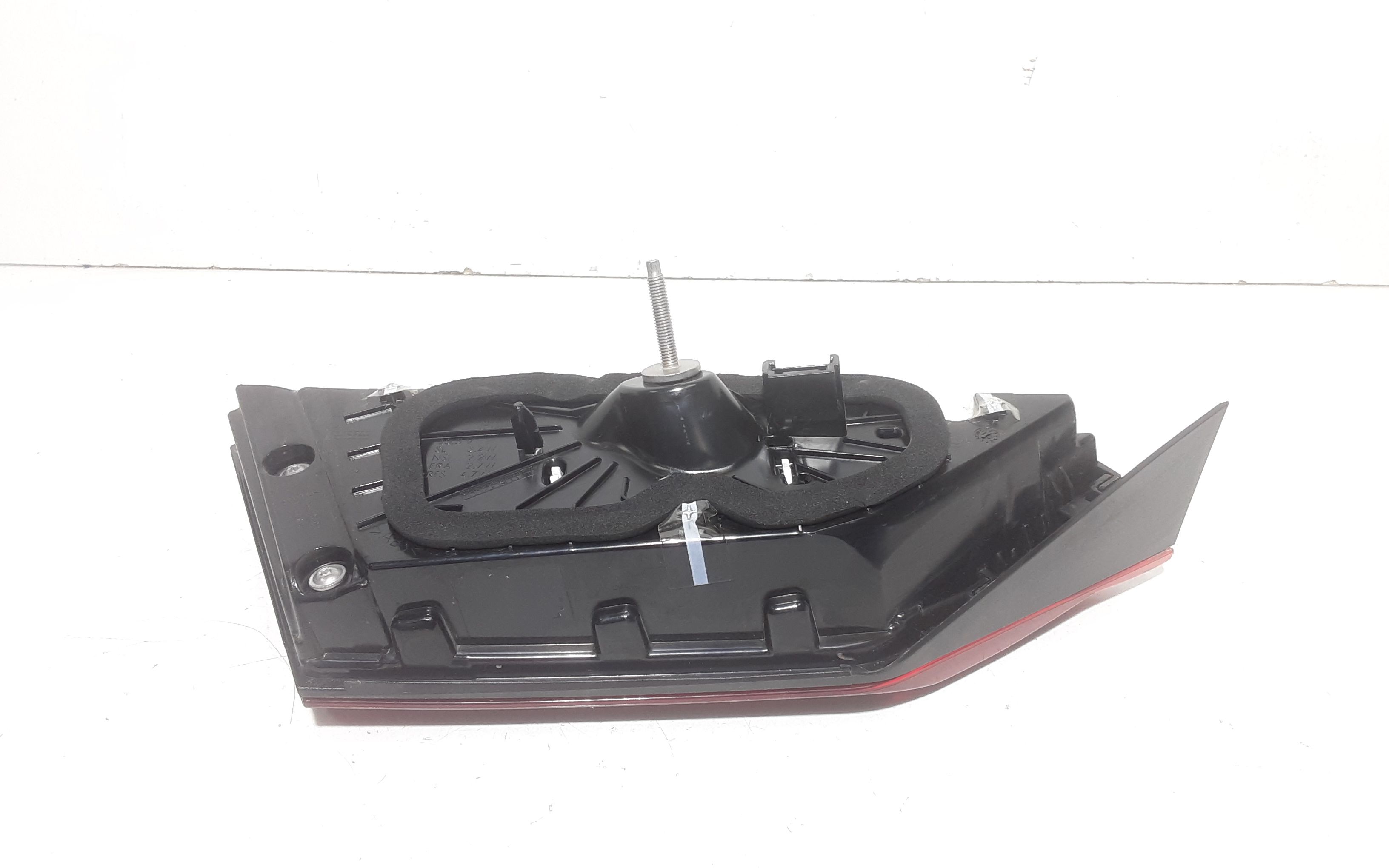 Stop posteriore destro a led integrato nel portello BMW Serie 1 F40 (19>)