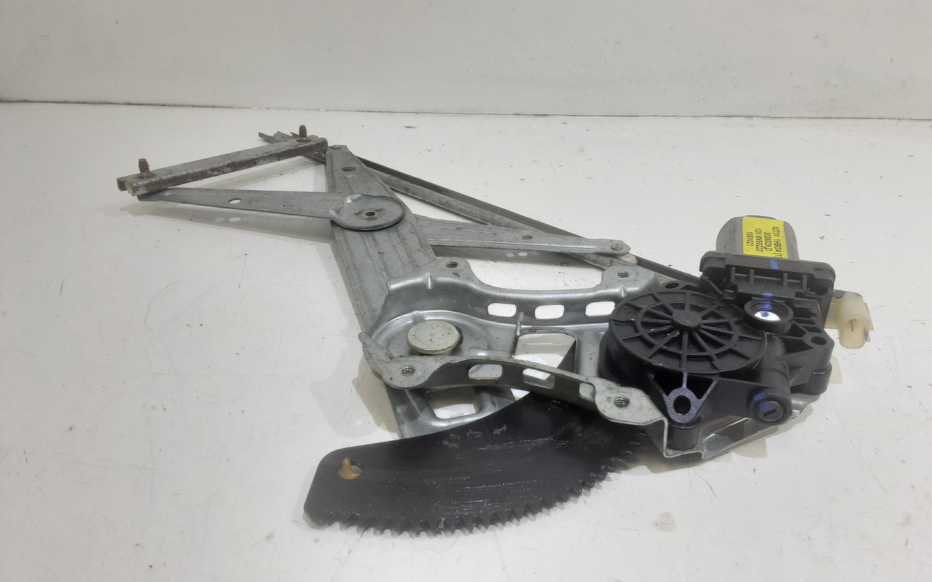 Cremagliera anteriore sinistra Guida NISSAN Micra 7 Serie