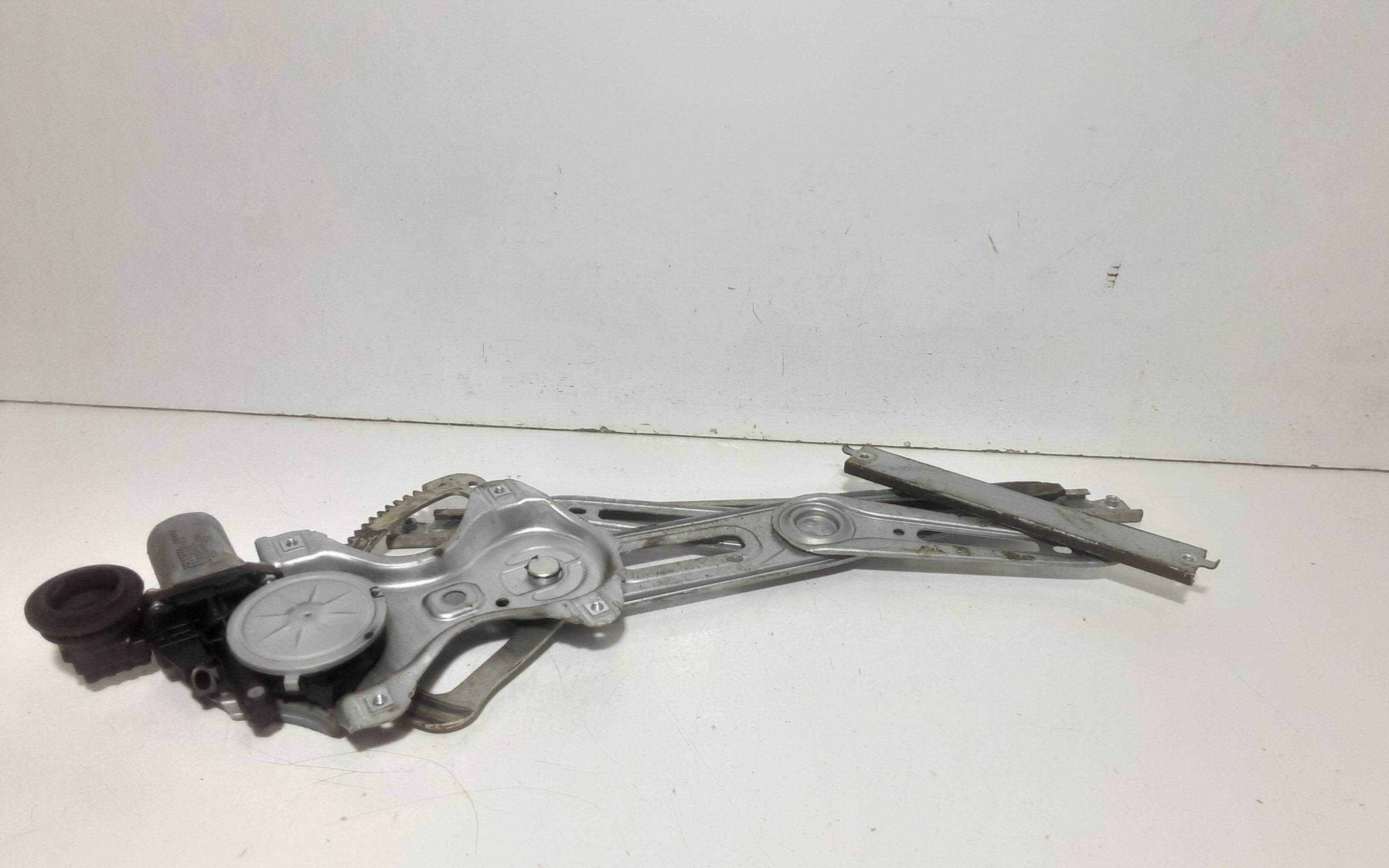 Cremagliera anteriore destra passeggero TOYOTA Yaris Serie (05>08)