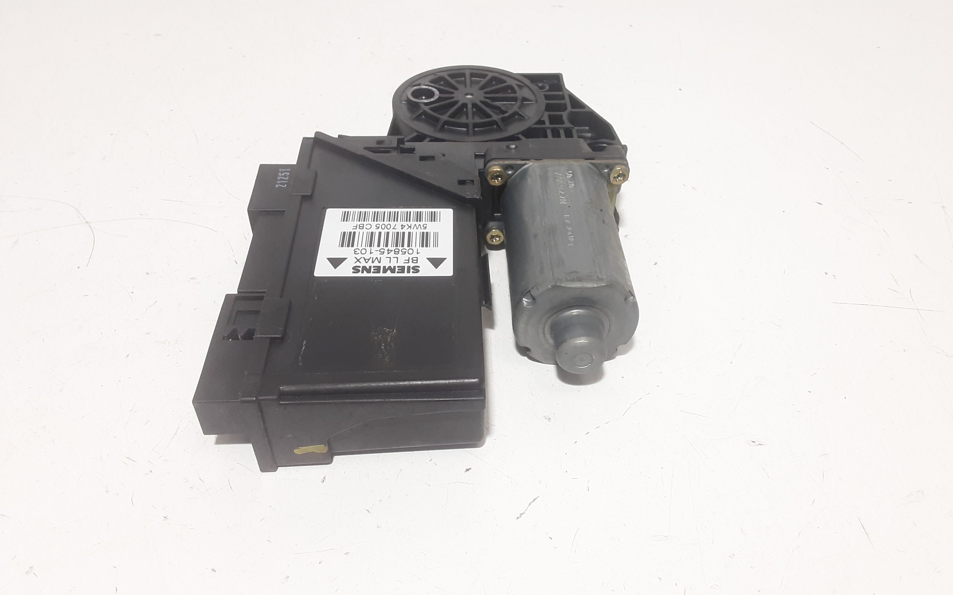 Motorino Alzavetro anteriore destra AUDI A4 Avant (8ED) (04>08)