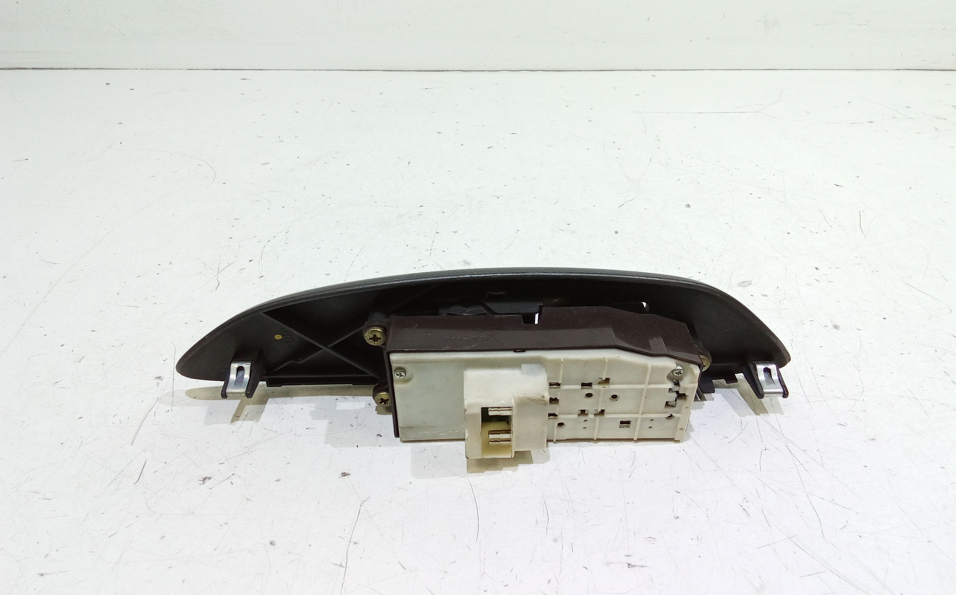 Pulsantiera anteriore sinistra Guida TOYOTA Yaris Serie (03>05)