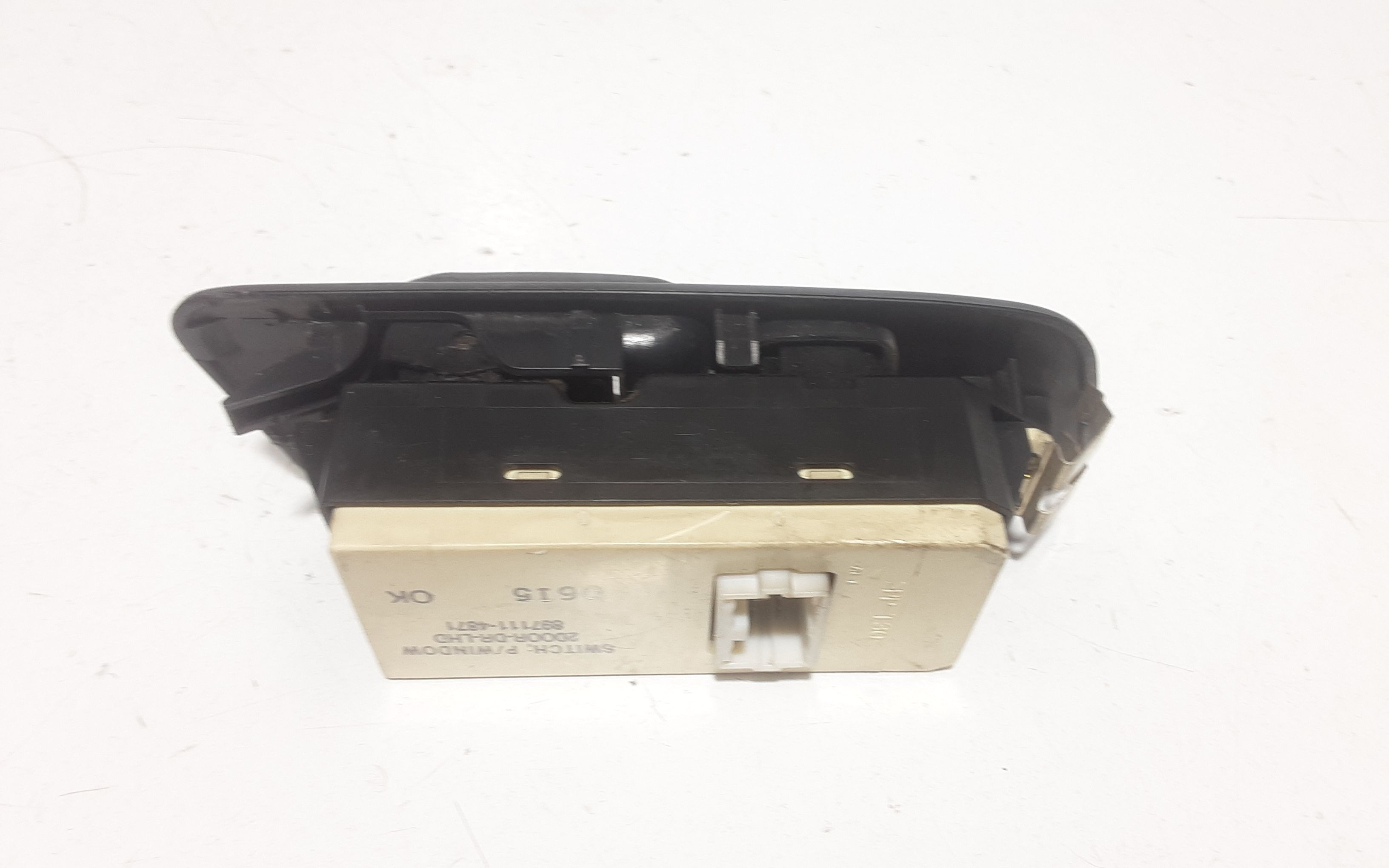 Pulsantiera anteriore sinistra Guida ISUZU D-MAX Serie Pick-Up (TFR, TFS) (02>12)