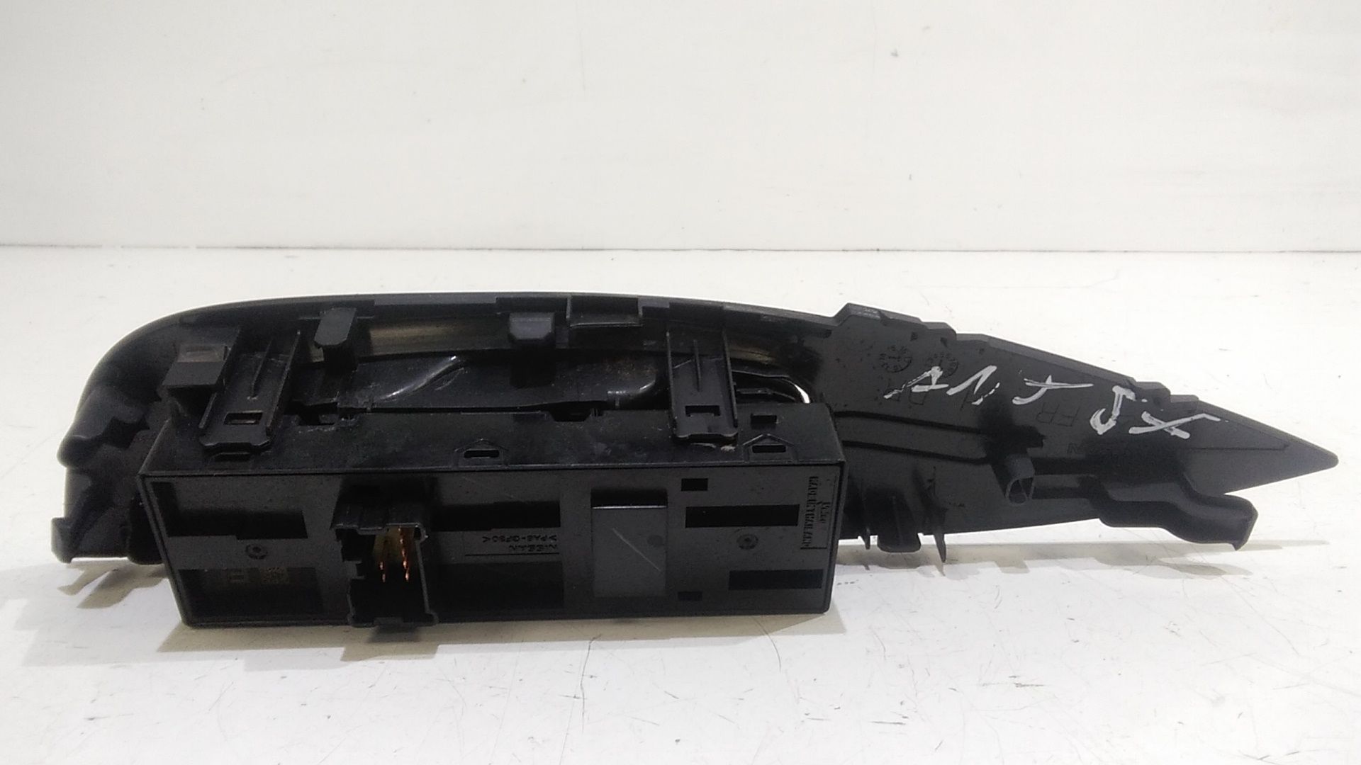 Pulsantiera anteriore sinistra Guida NISSAN Qashqai Serie