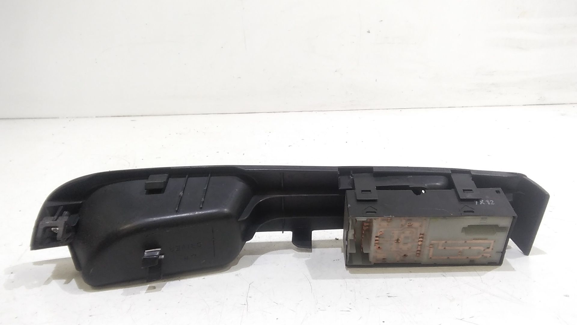 Pulsantiera anteriore sinistra Guida NISSAN Micra 5 Serie