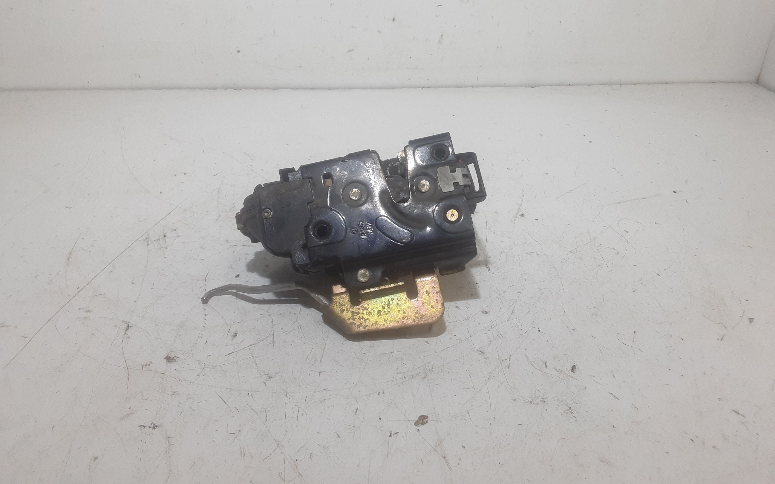 Serratura Anteriore Sinistra AUDI A6 Allroad (00>06)