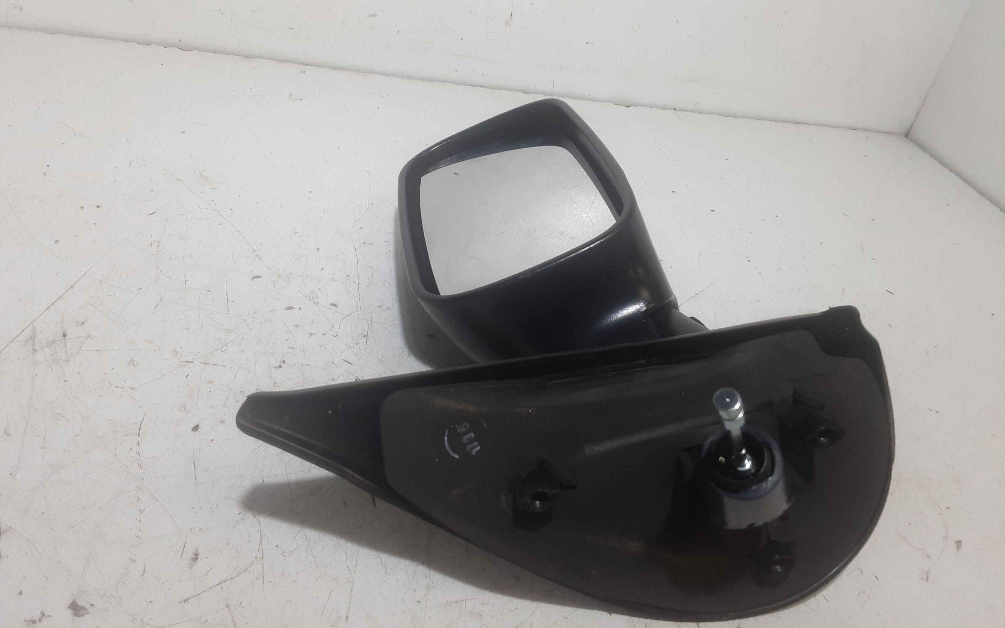 Specchietto Retrovisore Destro FIAT Punto Berlina 3P