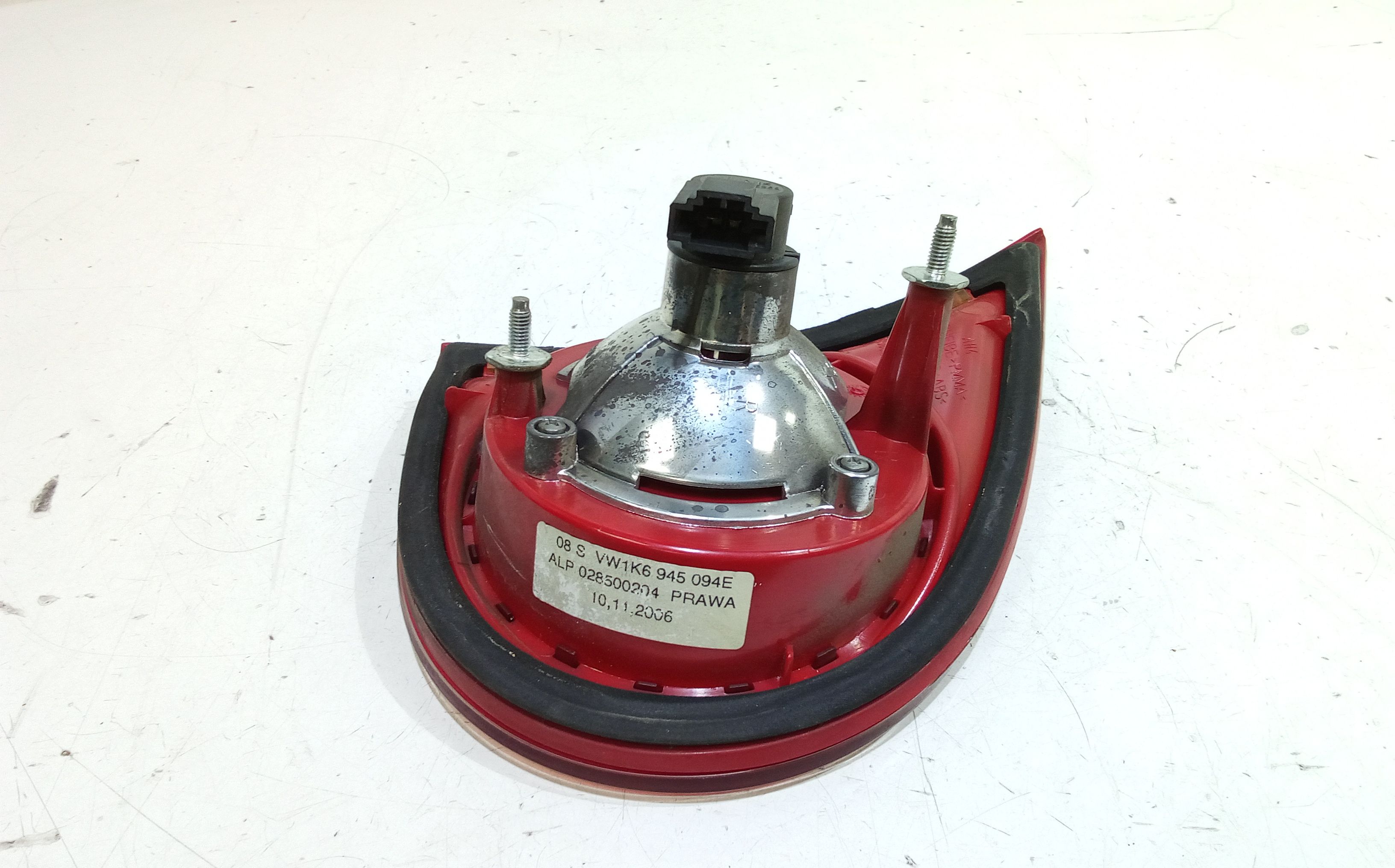 Stop Posteriore Destro Integrato nel Portello VOLKSWAGEN Golf 5 Berlina (03>08)