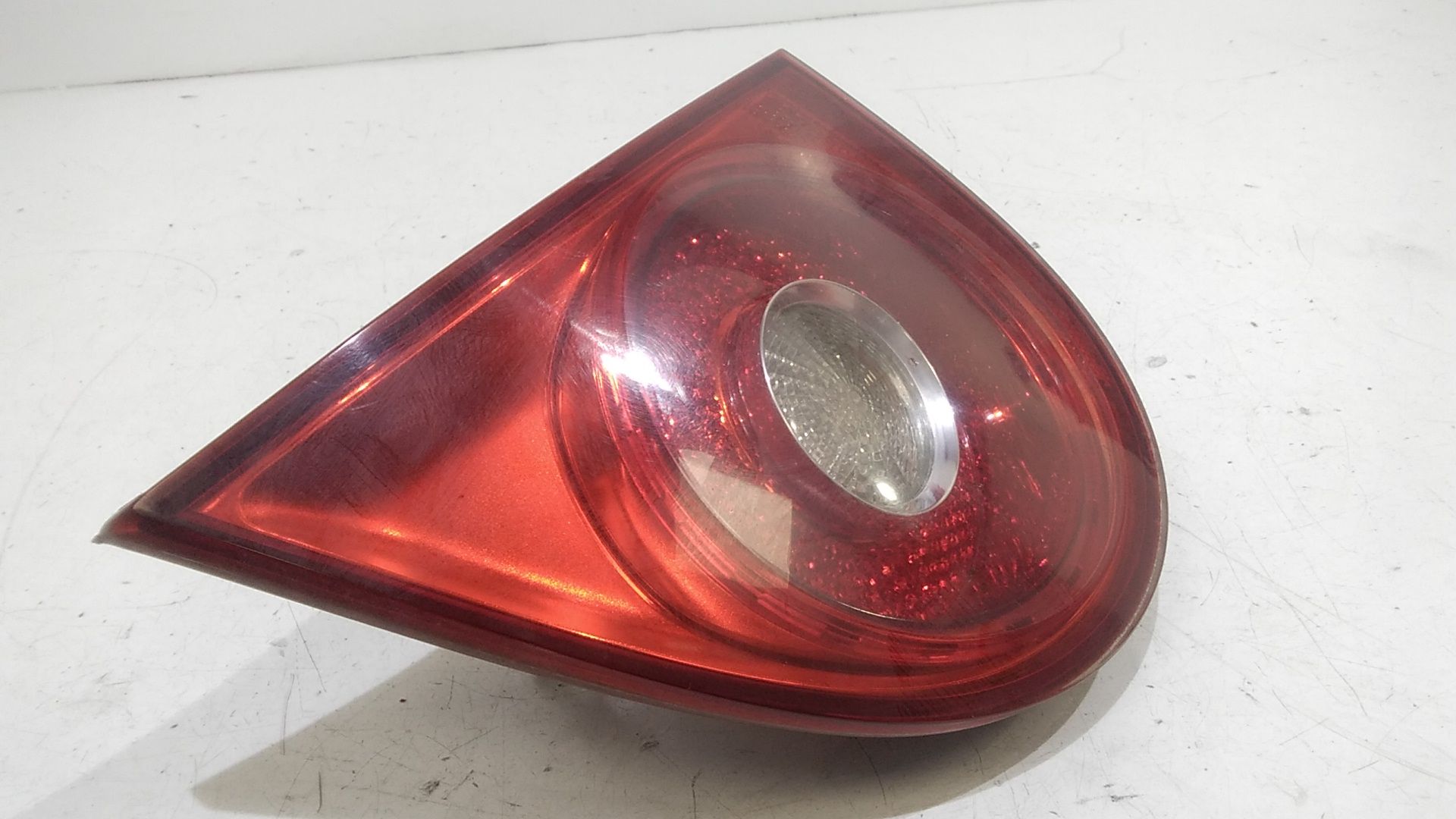 Stop Posteriore Destro Integrato nel Portello VOLKSWAGEN Golf 5 Berlina (03>08)